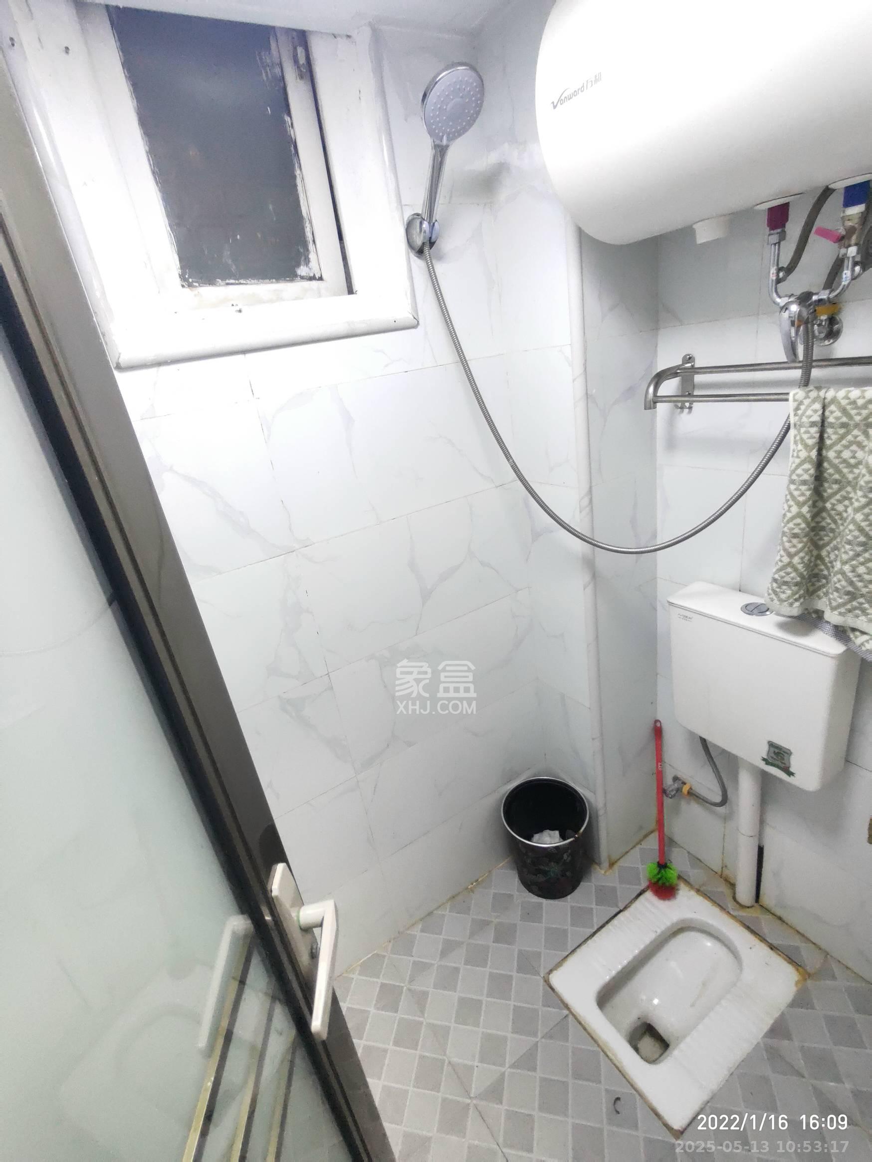 蒸菜街小区  4室1厅1卫   2200.00元/月室内图