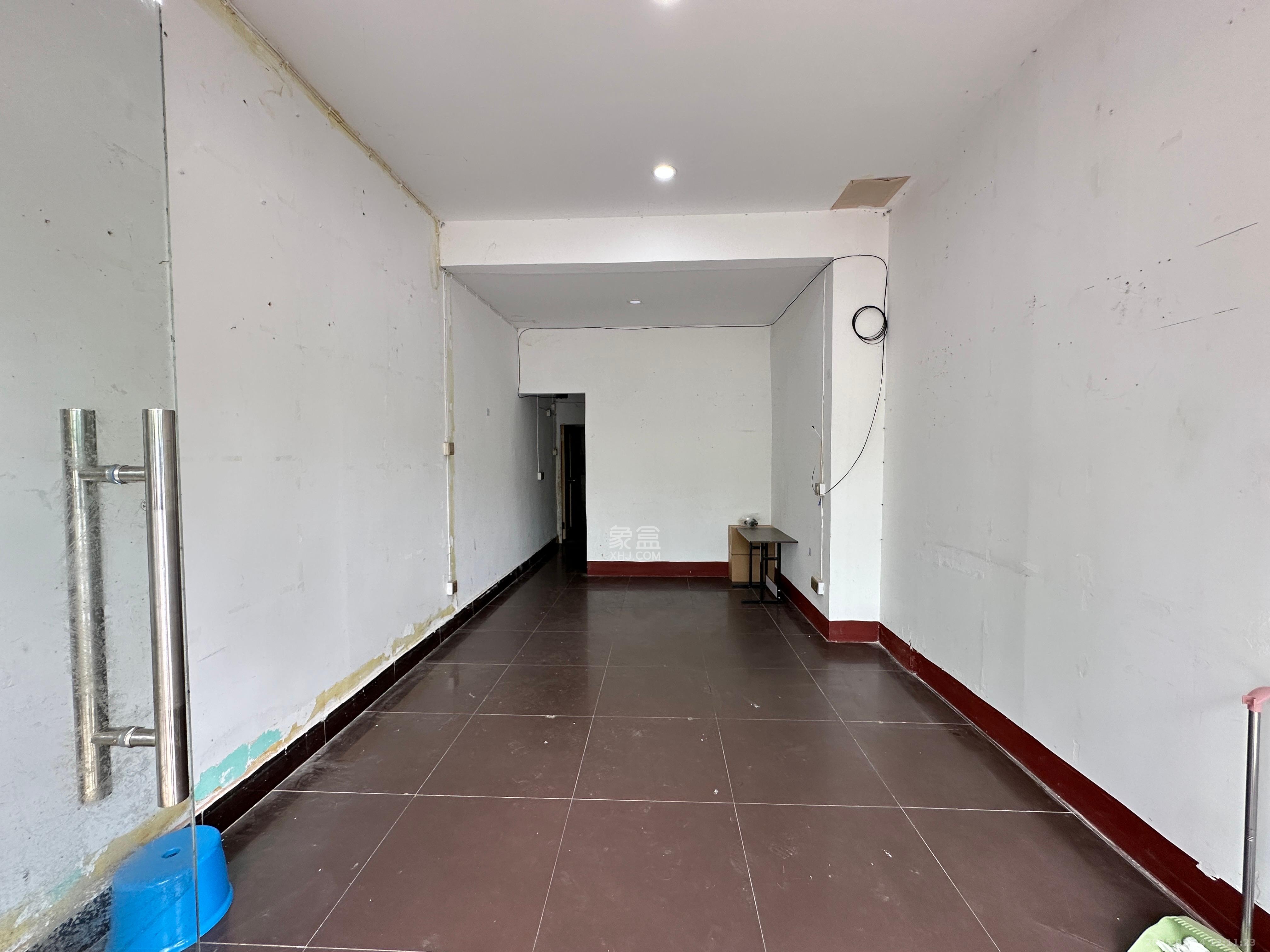 星沙六区 1室1厅1卫 1400.0元/月 星沙六区 1室1厅1卫 1400.0元/月室内图