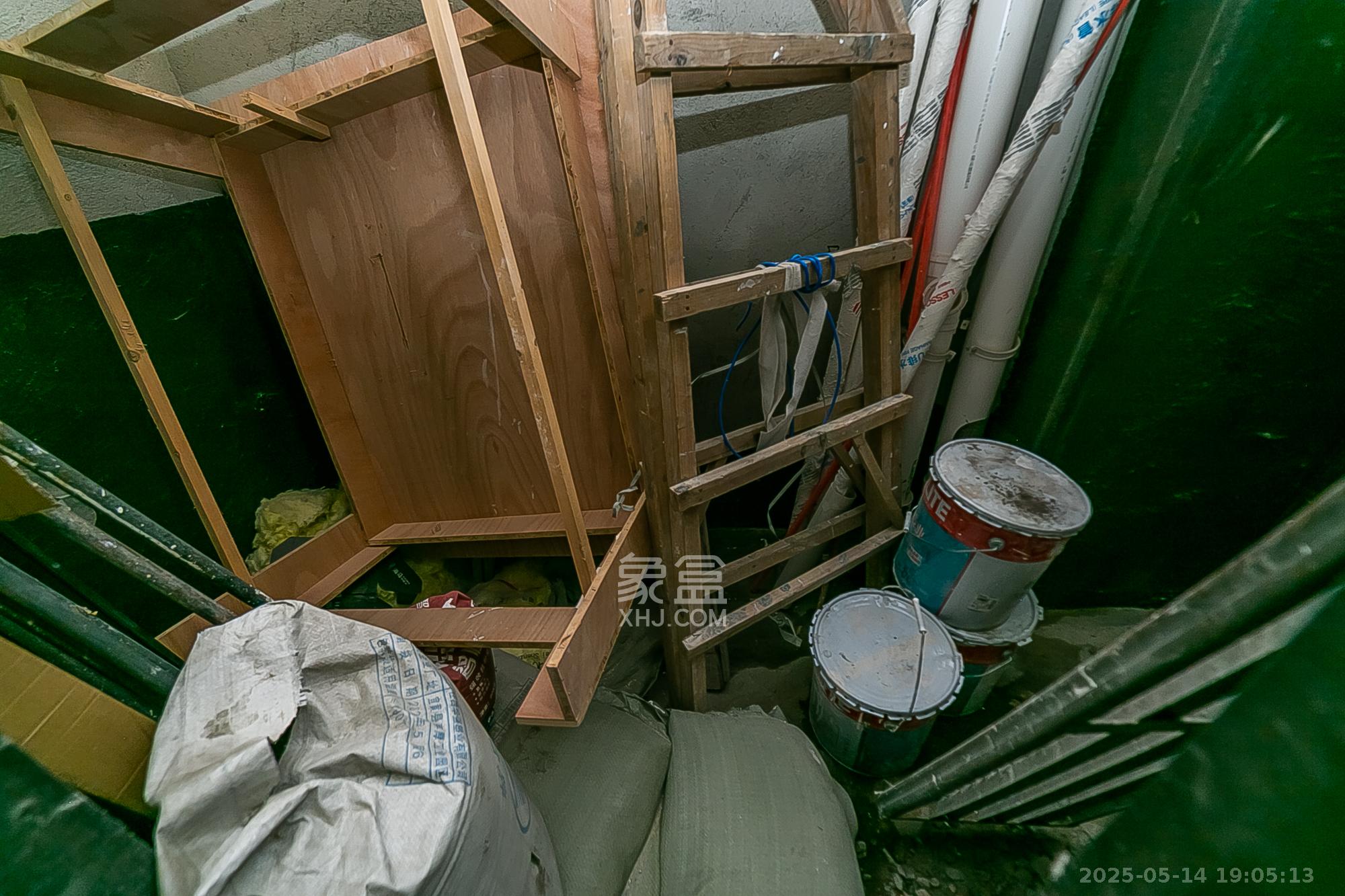 卓越江岸  1室0厅0卫   34.00万其他