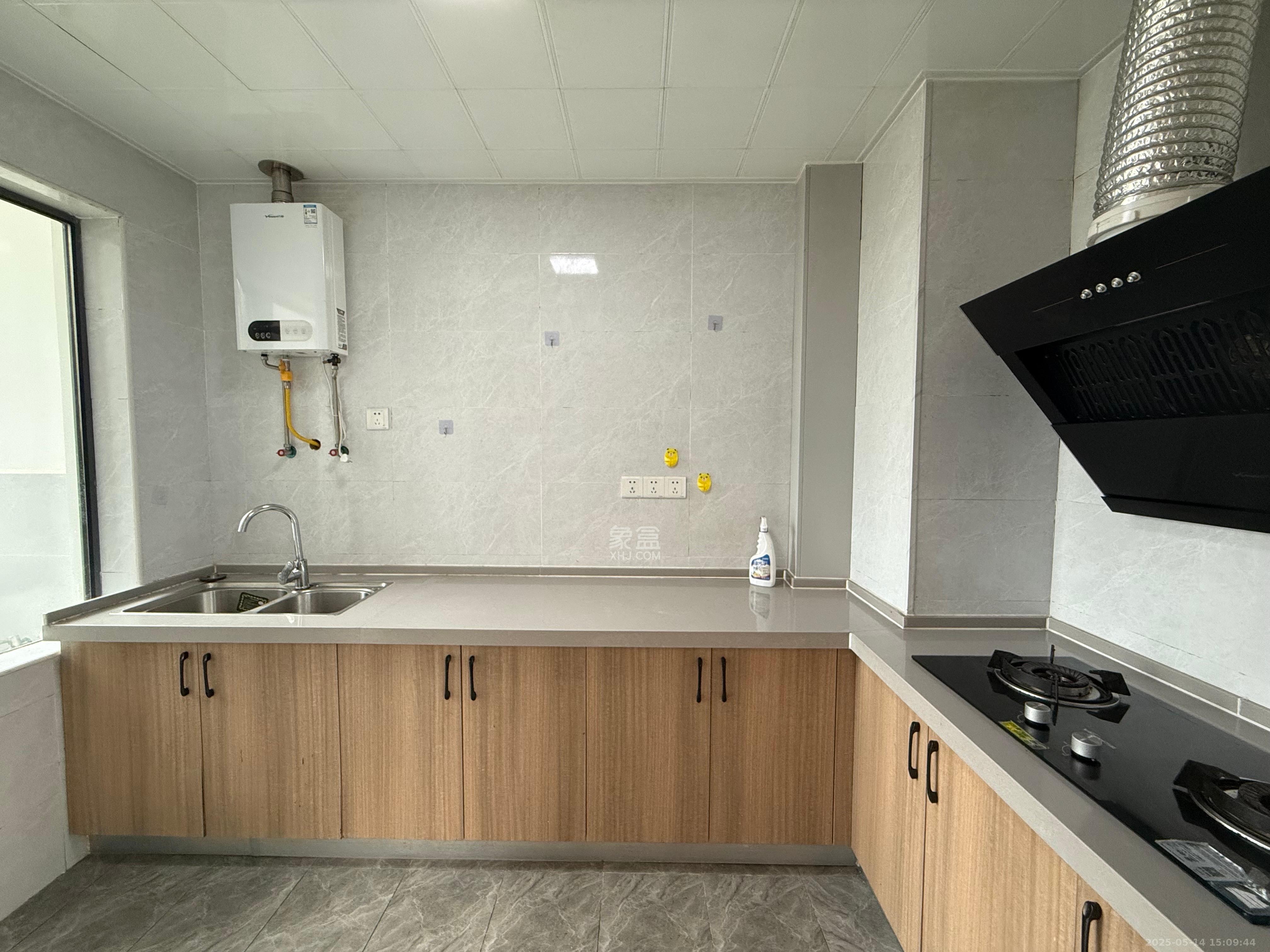 恒基凯旋门三期 3室2厅1卫 1900.0元/月 恒基凯旋门三期 3室2厅1卫 1900.0元/月室内图