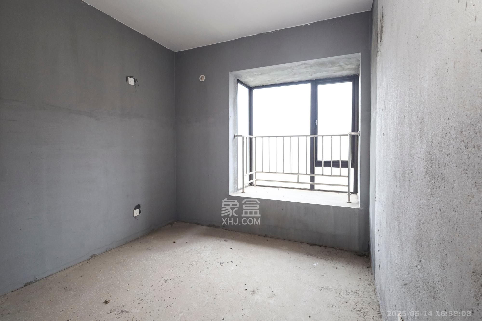 鸿邦国际城 3室2厅2卫 65.0万 鸿邦国际城 3室2厅2卫 65.0万卧室