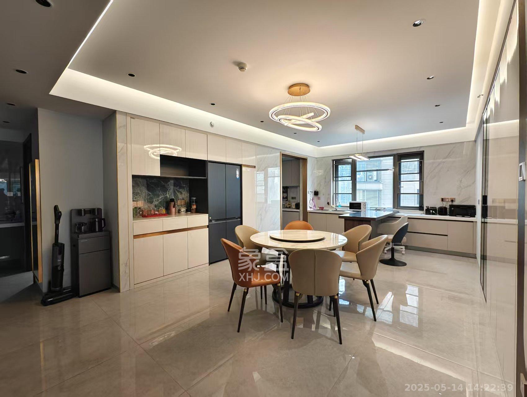 梅溪华府(新城金茂梦想华府) 4室3厅3卫 12000.0元/月 梅溪华府(新城金茂梦想华府) 4室3厅3卫 12000.0元/月室内图