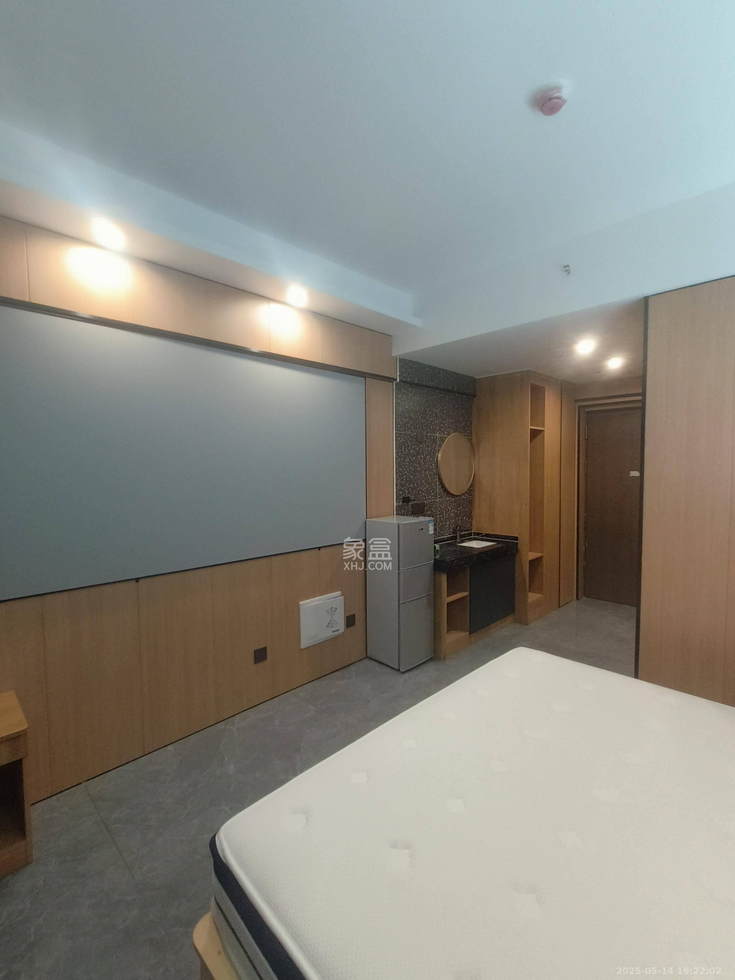龙湖铂金岛  1室0厅0卫   1600.00元/月室内图
