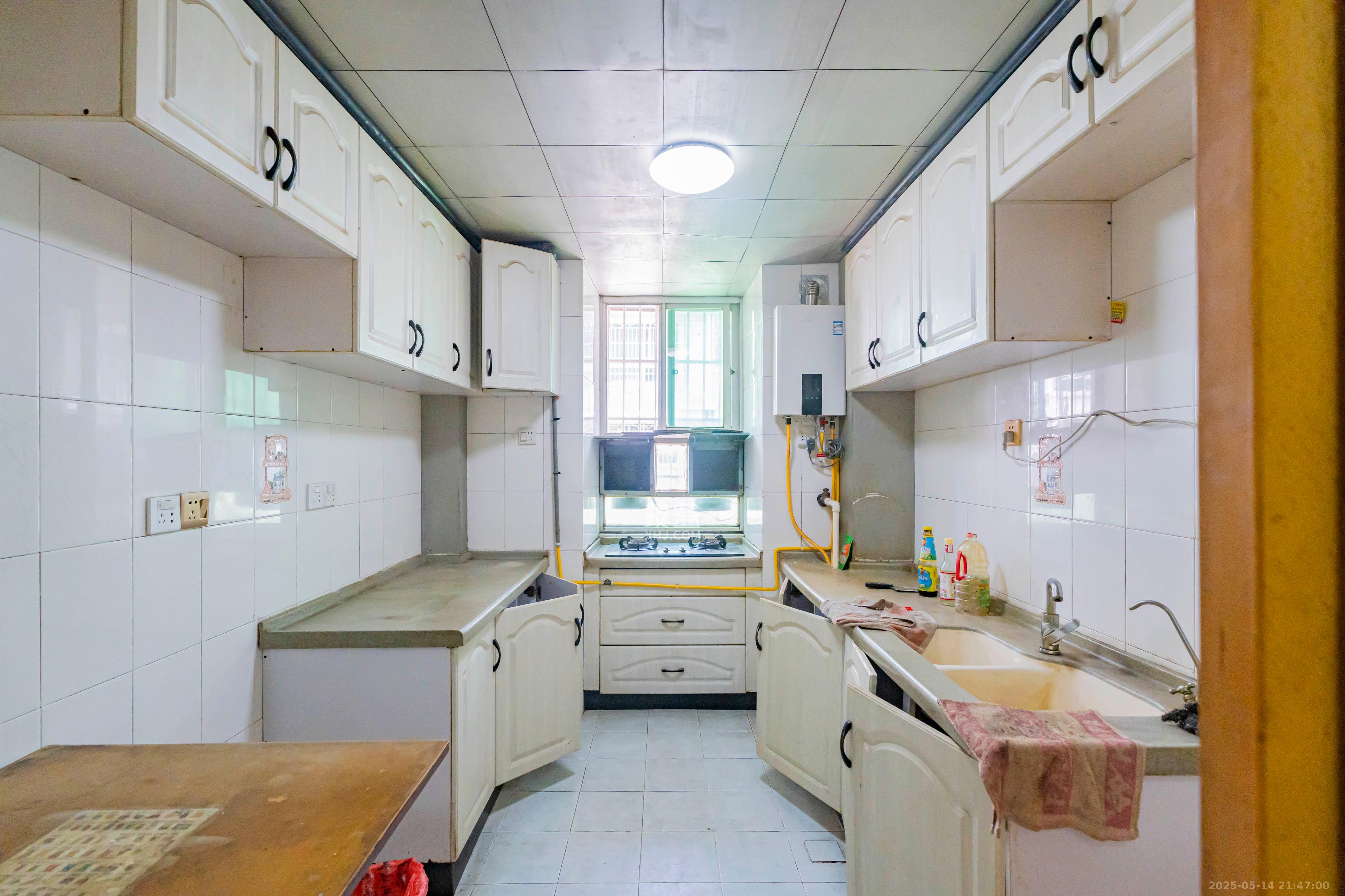 竹韵商居 2室2厅1卫 60.8万 竹韵商居 2室2厅1卫 60.8万厨房