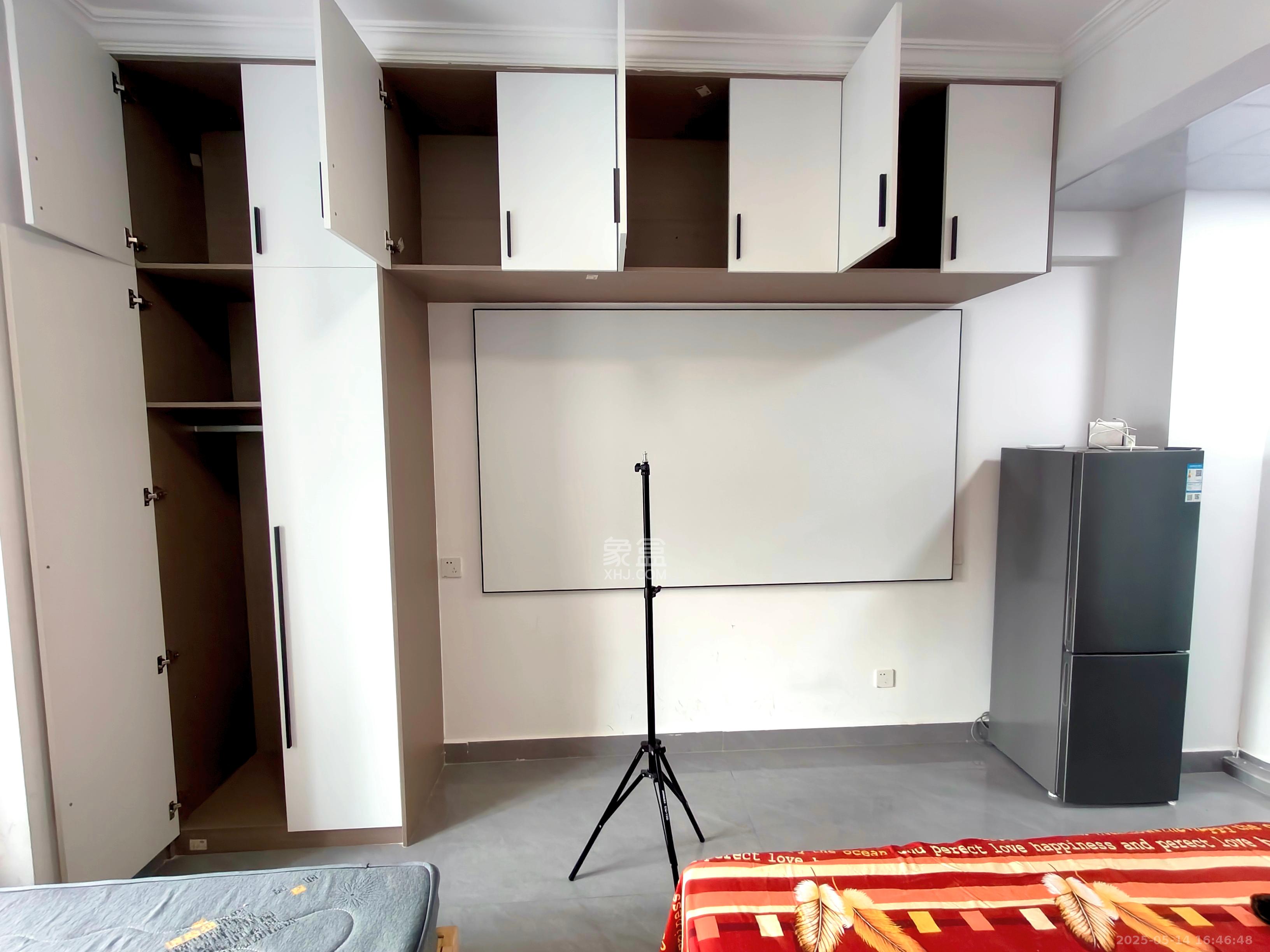 佳兆业云顶都汇 1室1厅1卫 1500.0元/月 佳兆业云顶都汇 1室1厅1卫 1500.0元/月室内图