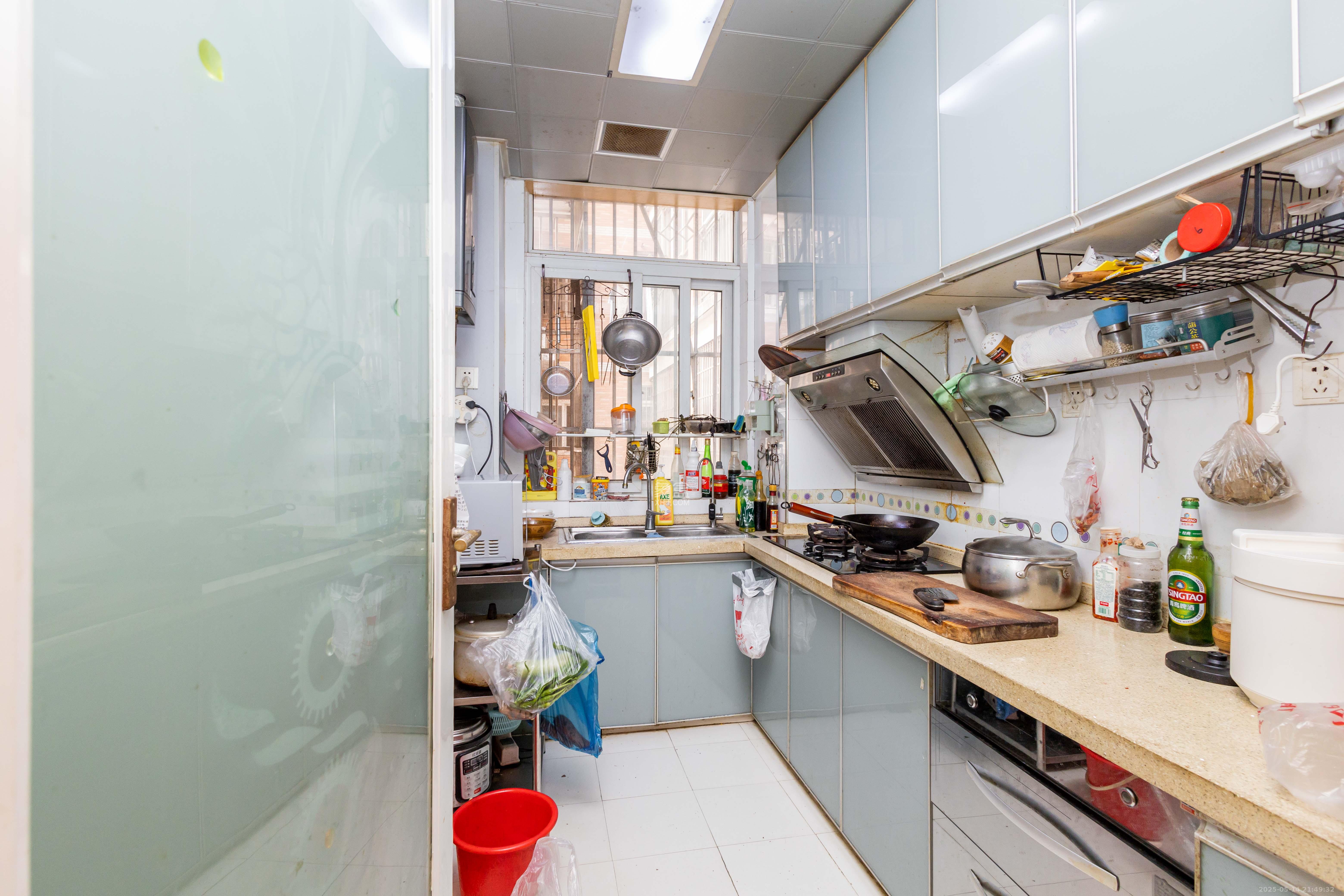 星城国际 3室2厅1卫 43.8万 星城国际 3室2厅1卫 43.8万厨房