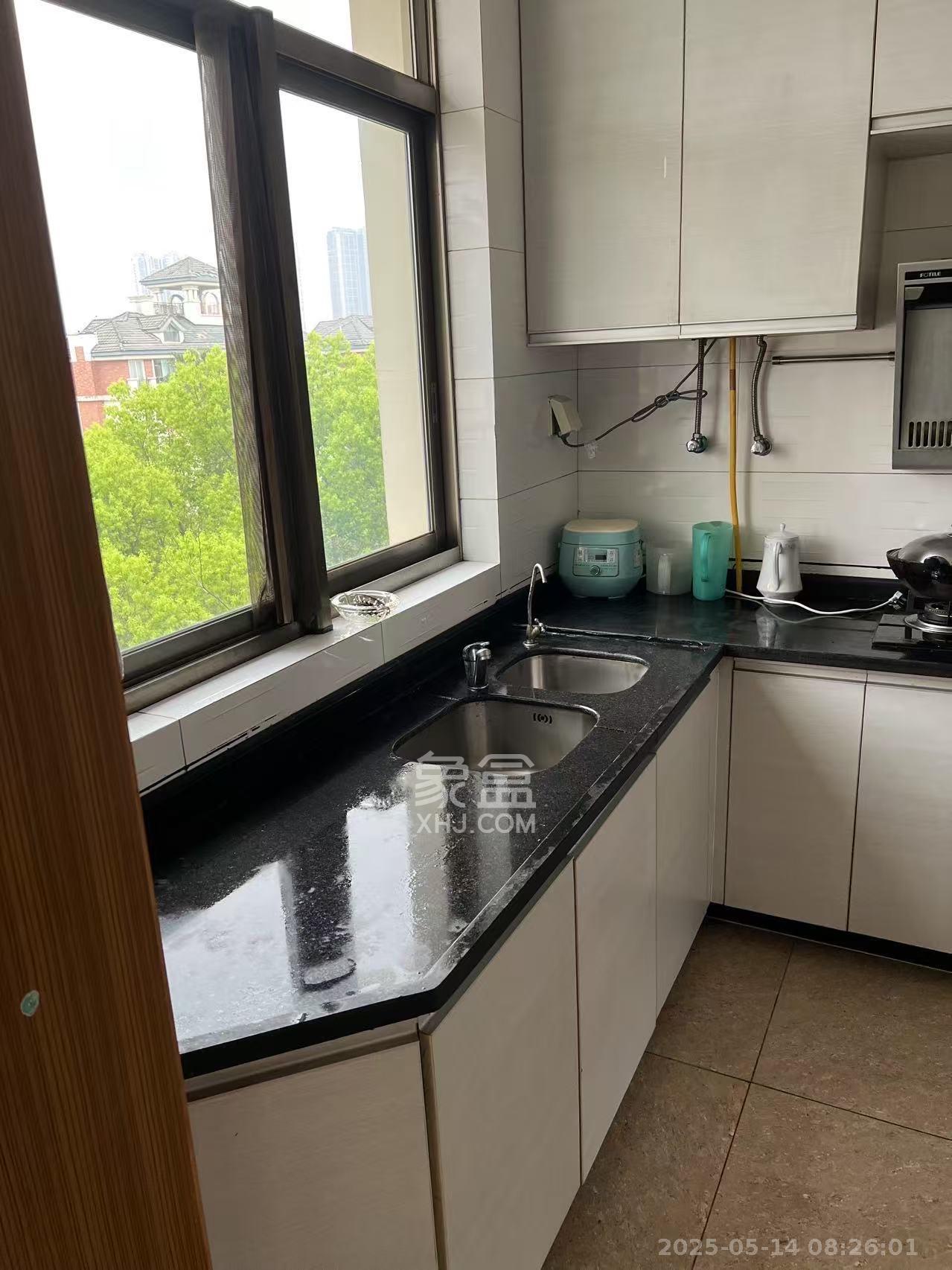 碧桂园威尼斯城  3室2厅2卫    1800.0元/月室内图