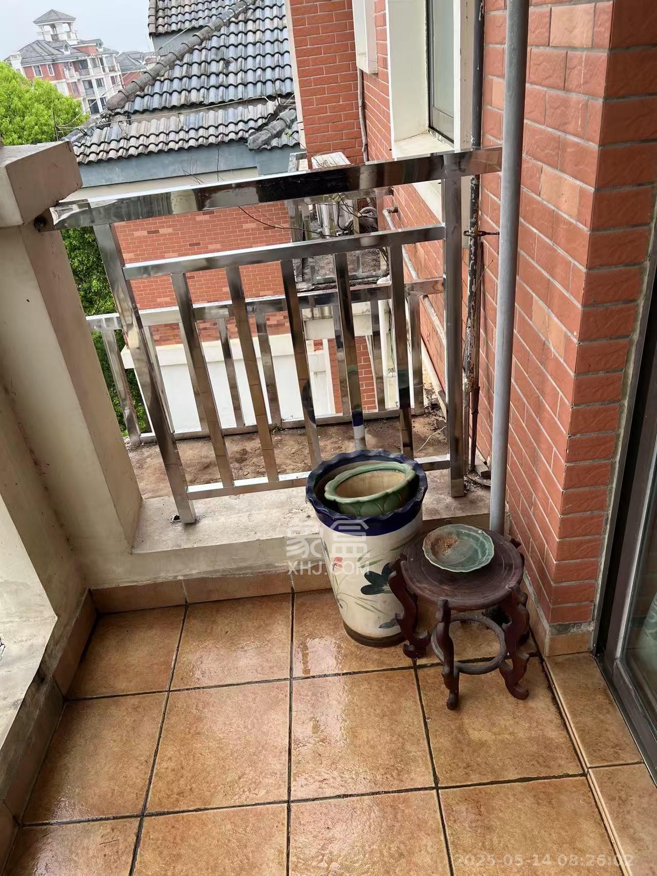 碧桂园威尼斯城  3室2厅2卫    1800.0元/月室内图