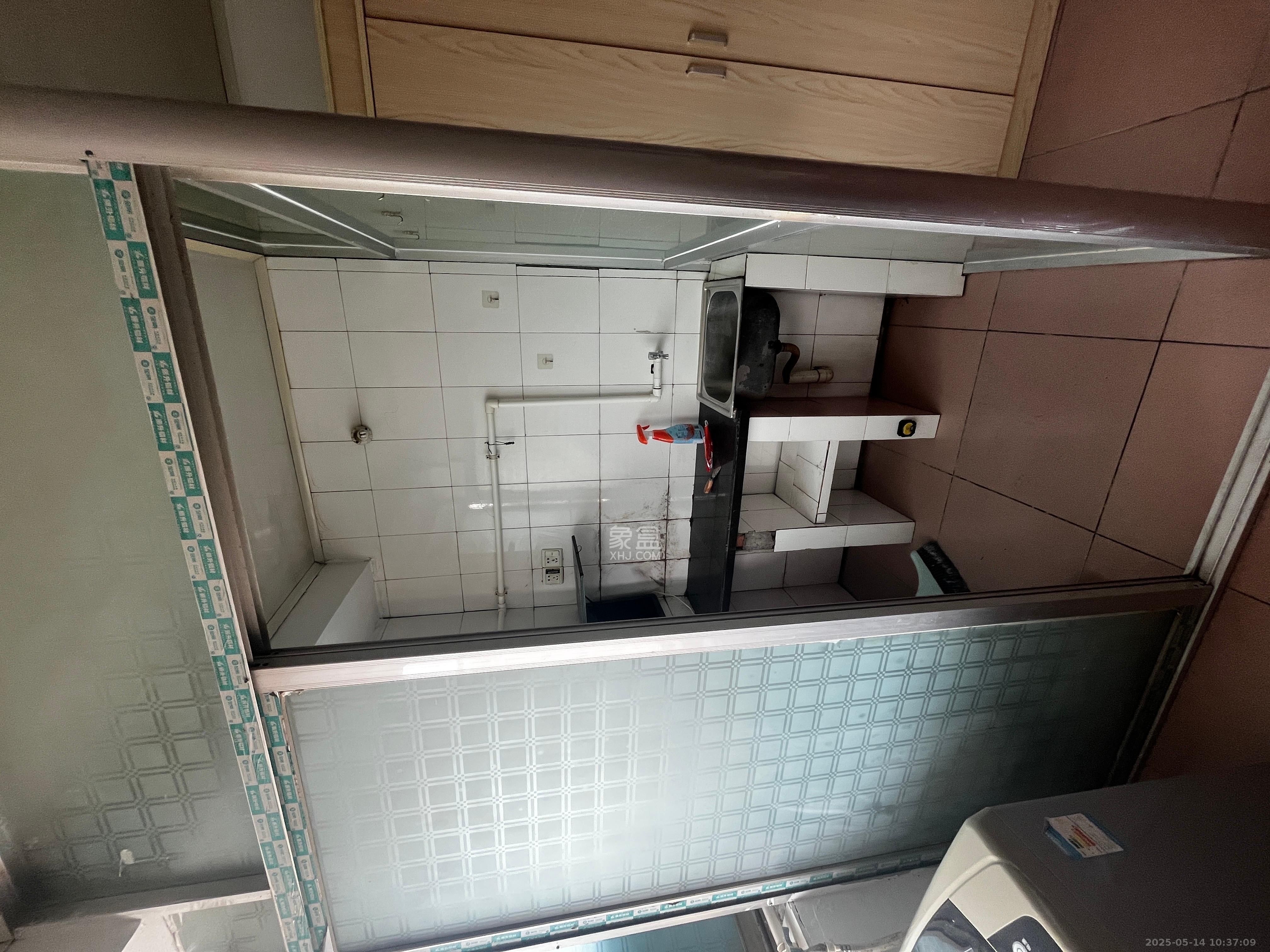 火炬村 1室1厅1卫 750.0元/月 火炬村 1室1厅1卫 750.0元/月室内图