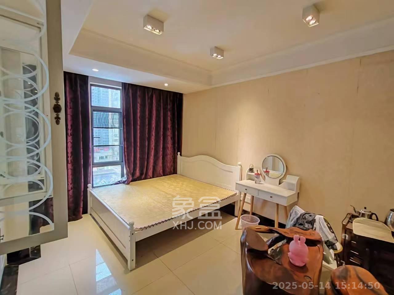 湘域城邦(湘域国际中心)  2室1厅1卫    4500.0元/月 湘域城邦(湘域国际中心)  2室1厅1卫    4500.0元/月室内图