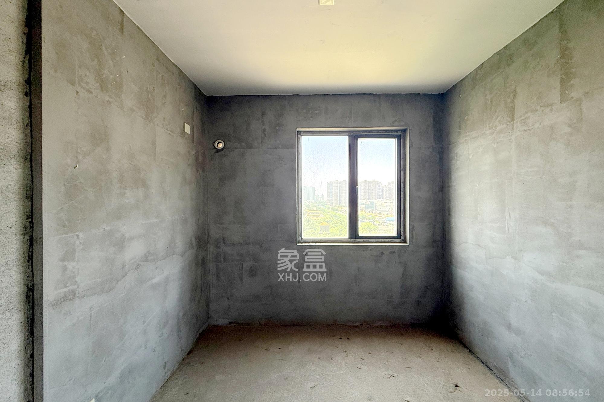 中粮鸿云 3室2厅2卫 62.6万 中粮鸿云 3室2厅2卫 62.6万卧室