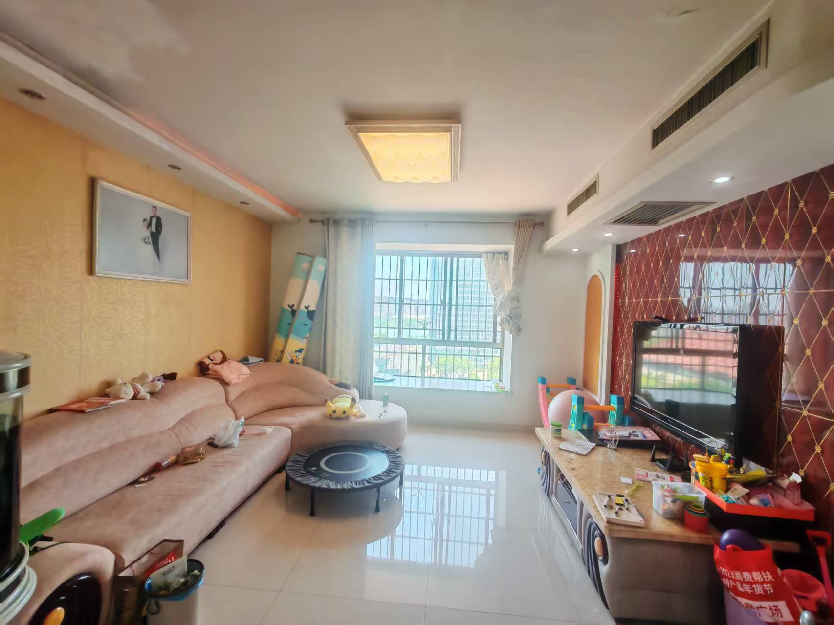 明月湖 3室2厅2卫 56.8万 明月湖 3室2厅2卫 56.8万室内图