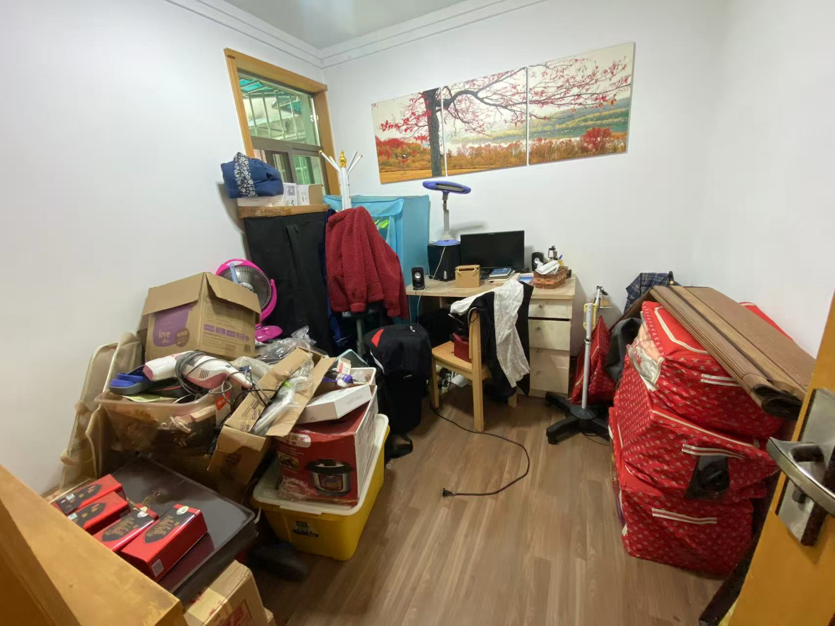 泰山西村  3室2厅2卫   45.00万室内图