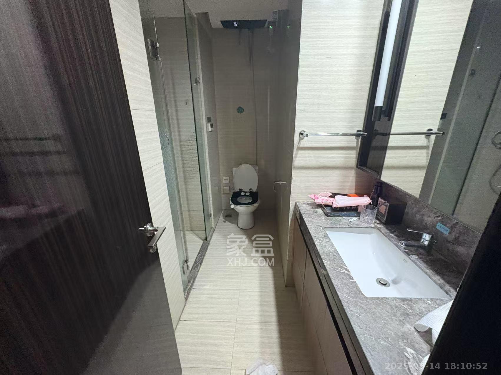 华远国际公寓 1室1厅1卫 2750.0元/月 华远国际公寓 1室1厅1卫 2750.0元/月室内图