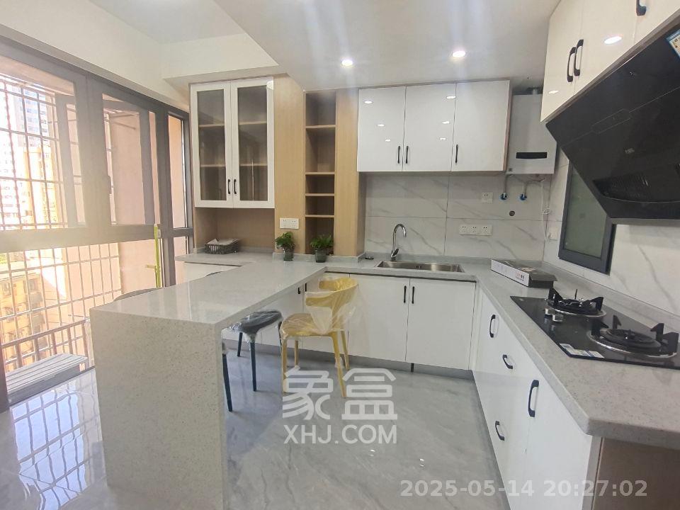 韭菜园嘉苑  2室1厅1卫    3000.0元/月 韭菜园嘉苑  2室1厅1卫    3000.0元/月室内图