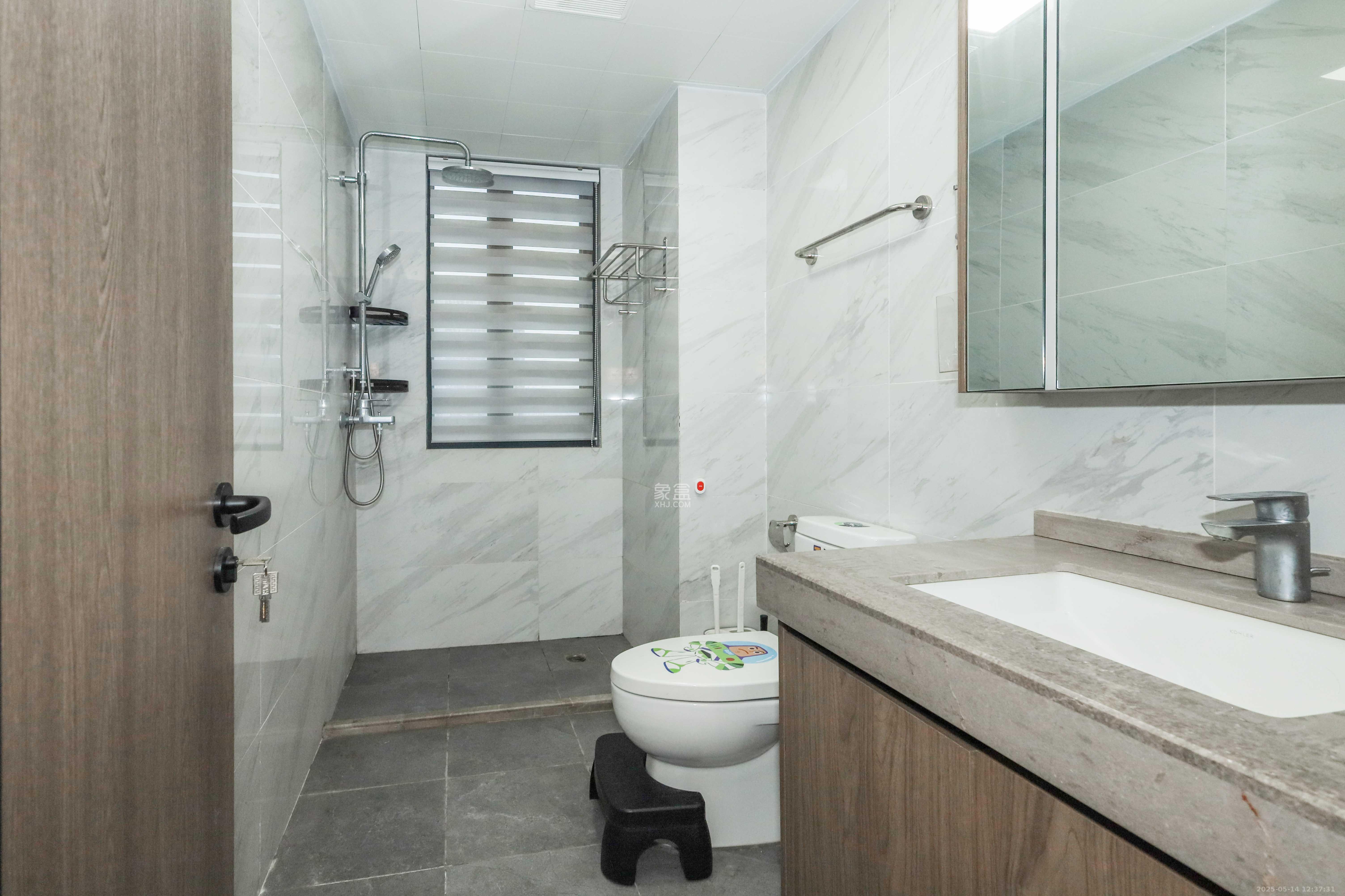 梦想新天地 3室2厅2卫 146.8万 梦想新天地 3室2厅2卫 146.8万卫生间