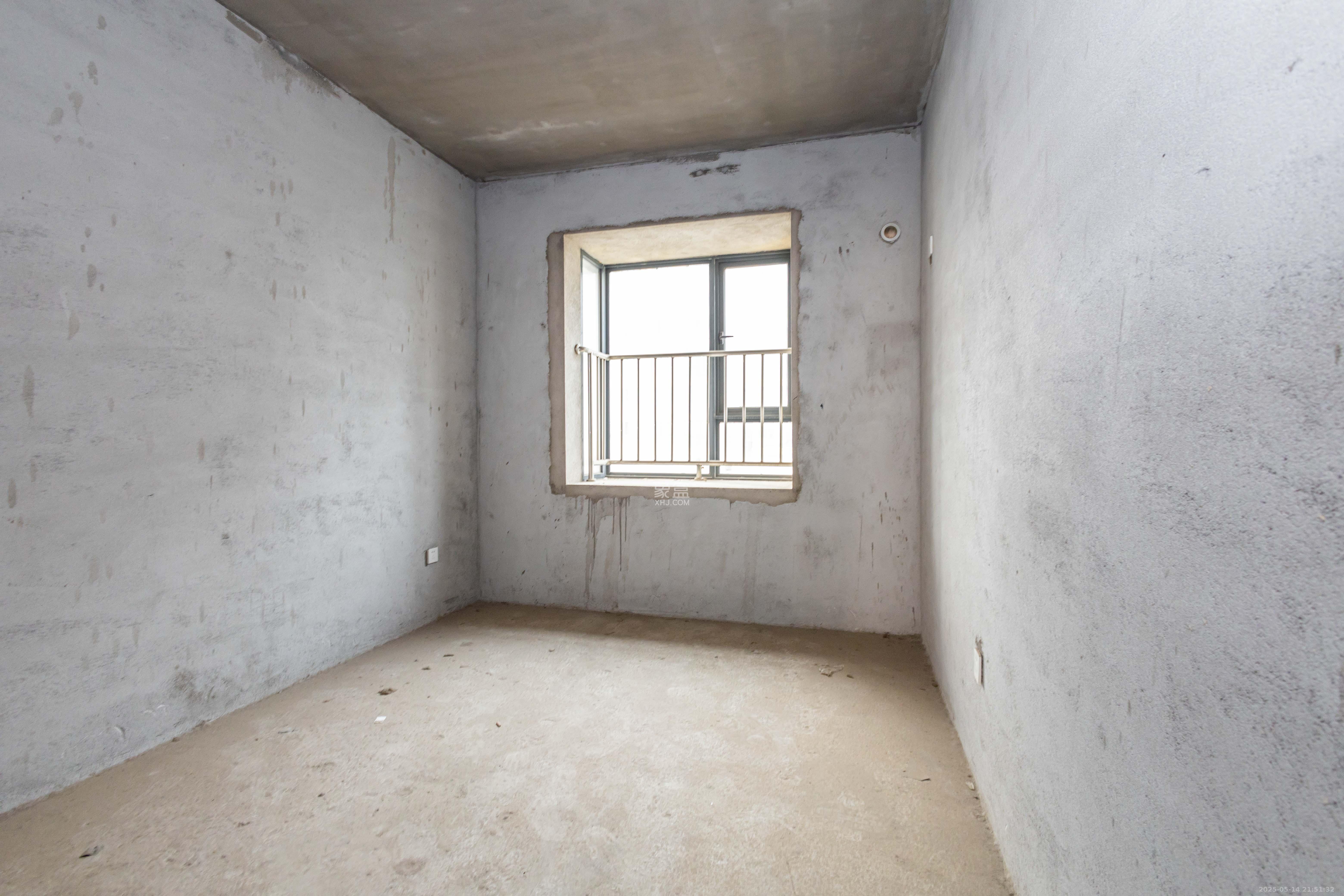 爵世名邸东湖(东湖壹号企业总部基地) 3室2厅2卫 90.8万 爵世名邸东湖(东湖壹号企业总部基地) 3室2厅2卫 90.8万卧室