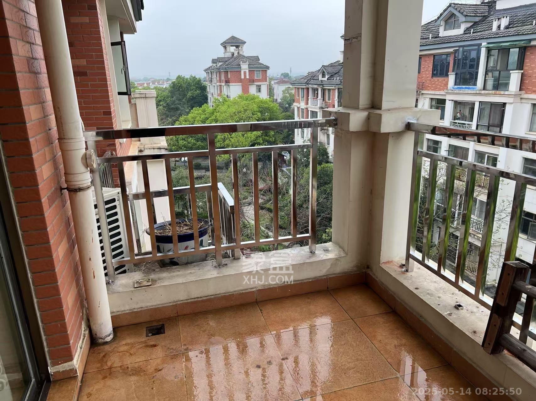 碧桂园威尼斯城  3室2厅2卫    1800.0元/月室内图