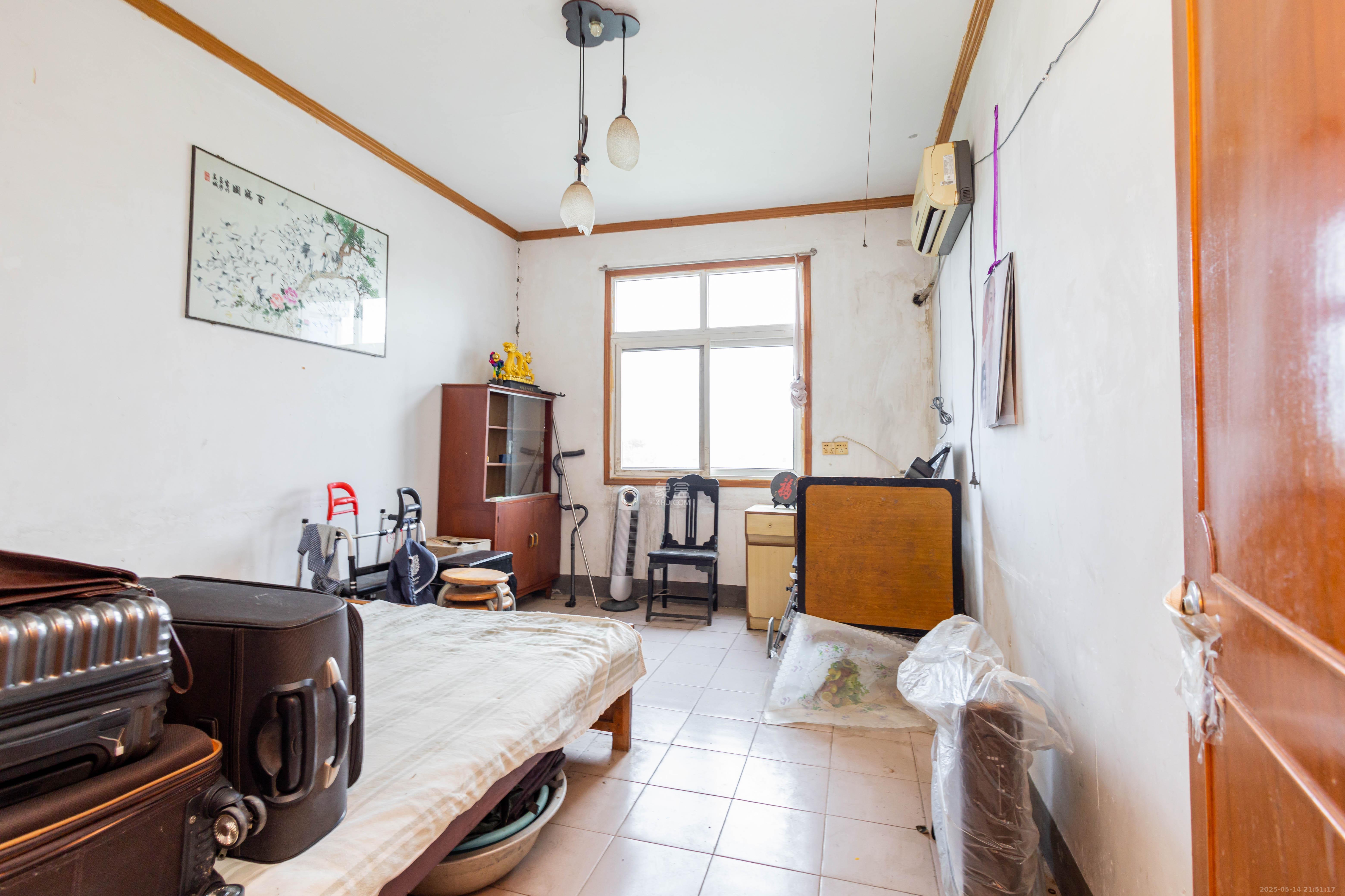 丰裕小区.丰润小区(马坡岭农科院)  4室1厅1卫   50.00万卧室