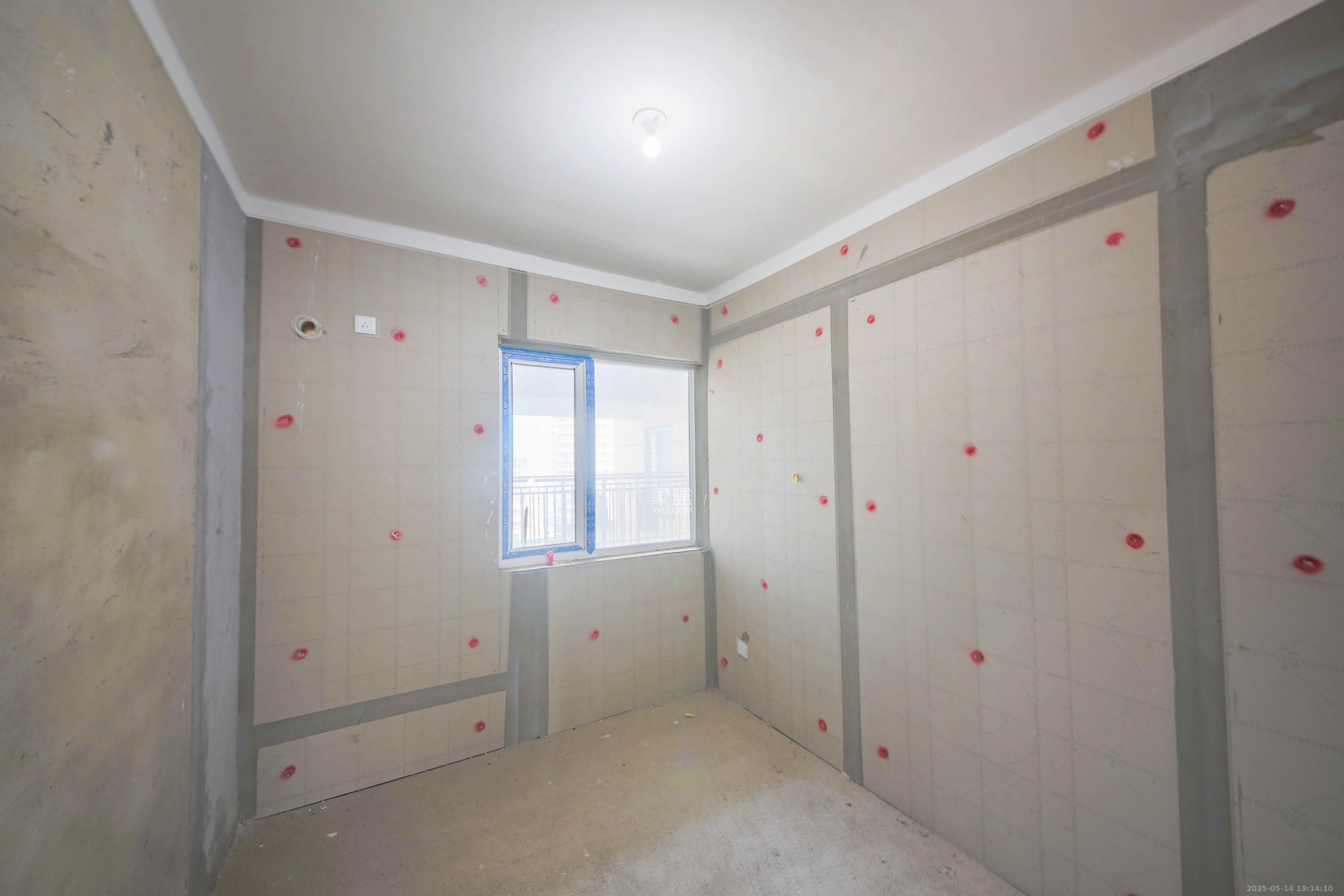 克拉美丽山庄(晟领国际) 3室2厅1卫 100.0万 克拉美丽山庄(晟领国际) 3室2厅1卫 100.0万卧室