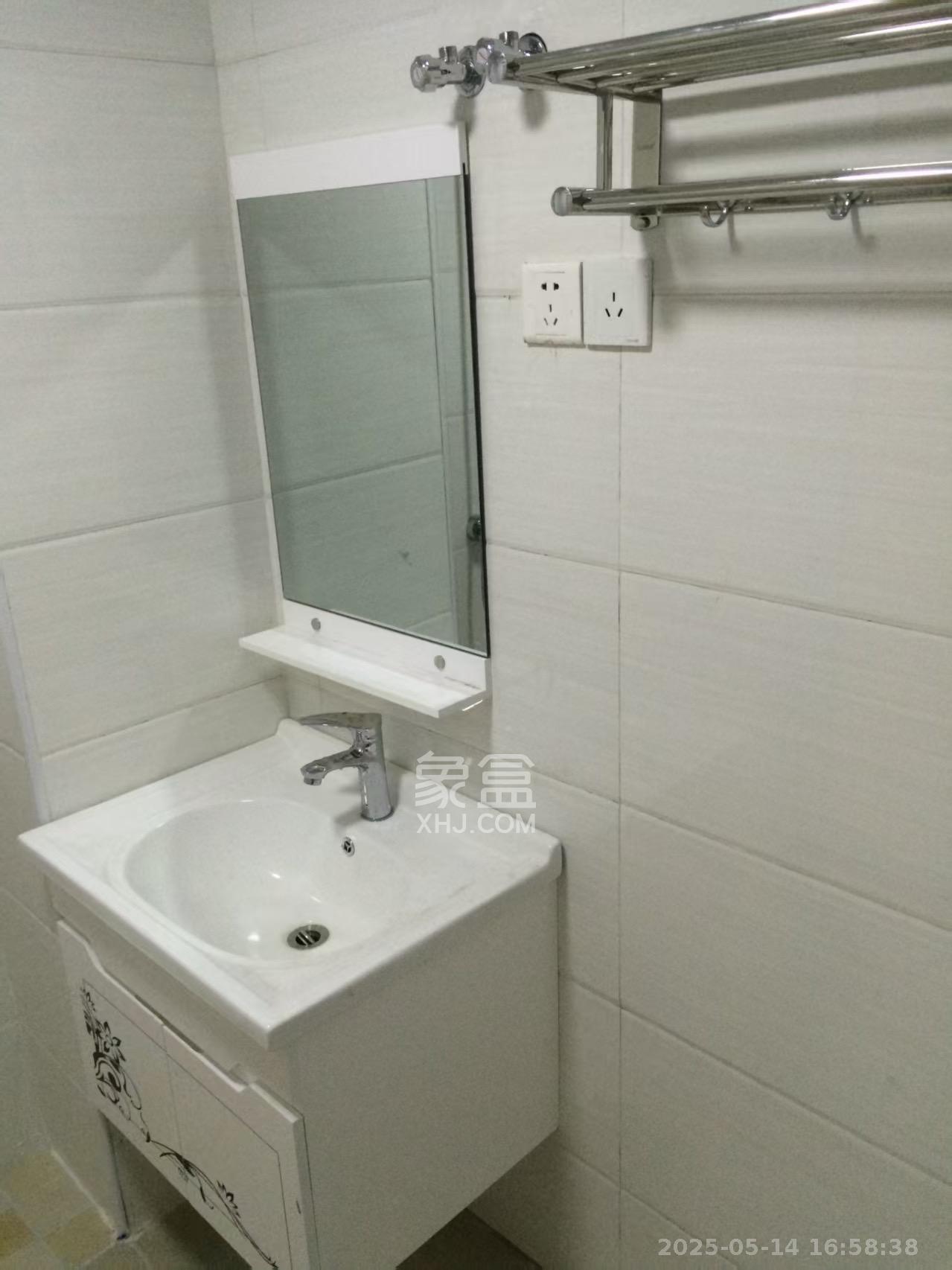 永林小时代  1室1厅1卫   1400.00元/月室内图
