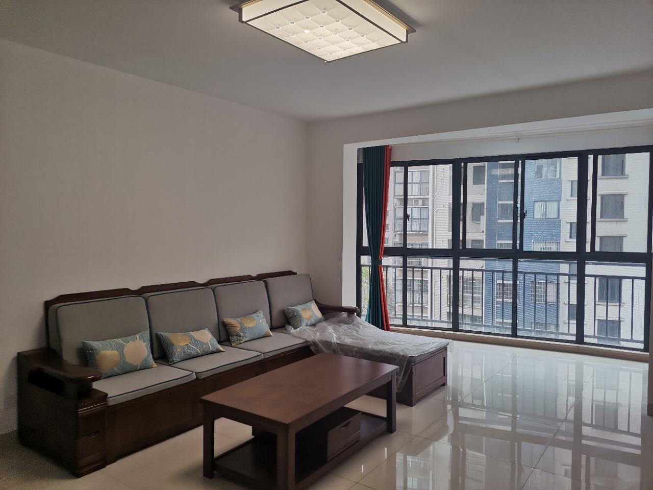 世纪嘉苑 3室2厅2卫 53.8万 世纪嘉苑 3室2厅2卫 53.8万室内图