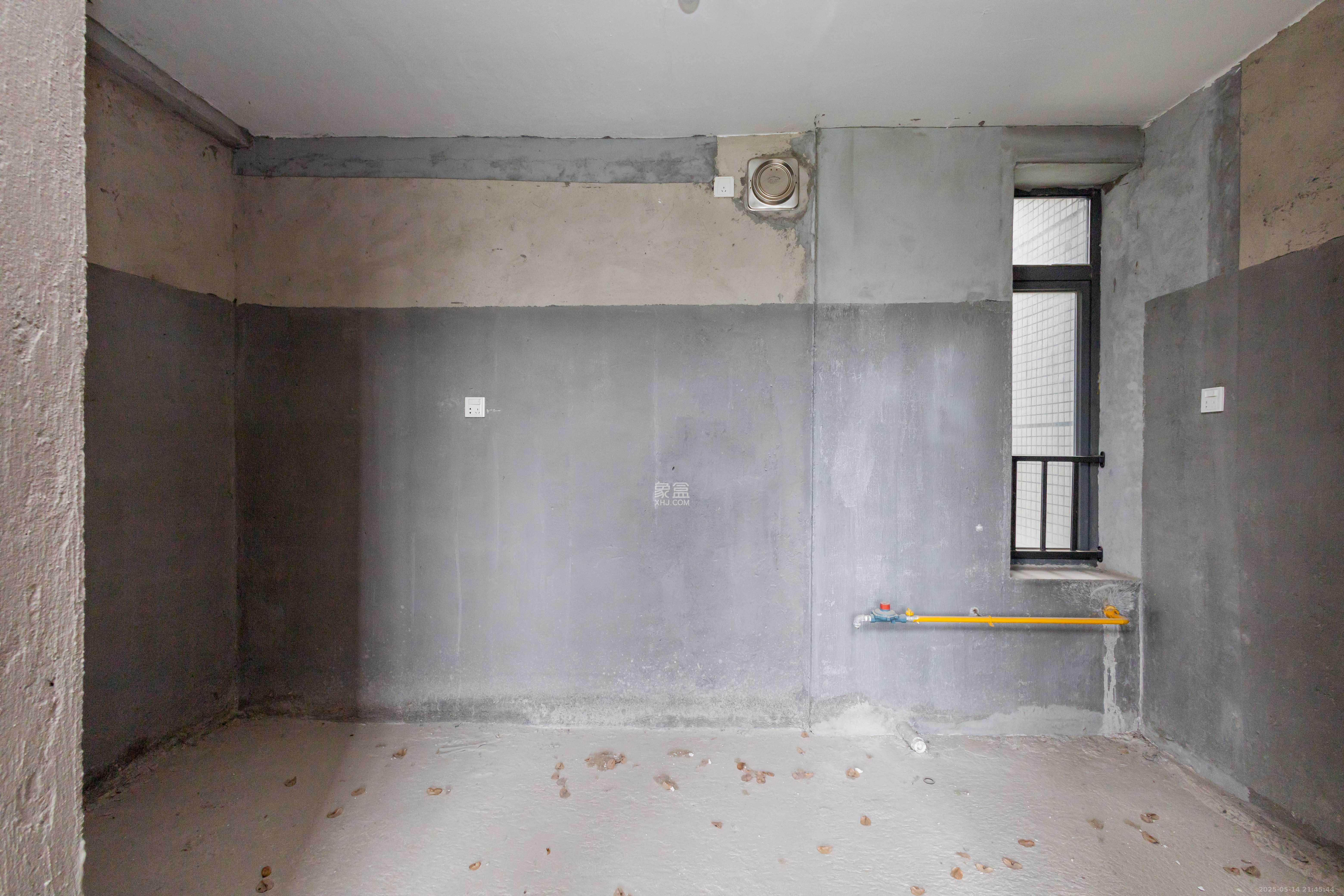 敏捷珑玥府  5室2厅2卫    148.0万 敏捷珑玥府  5室2厅2卫    148.0万厨房