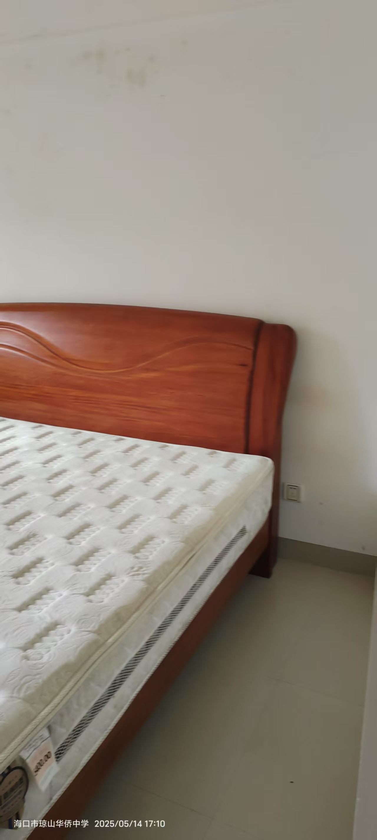 华秀小区  3室2厅2卫    2800.0元/月 华秀小区  3室2厅2卫    2800.0元/月室内图