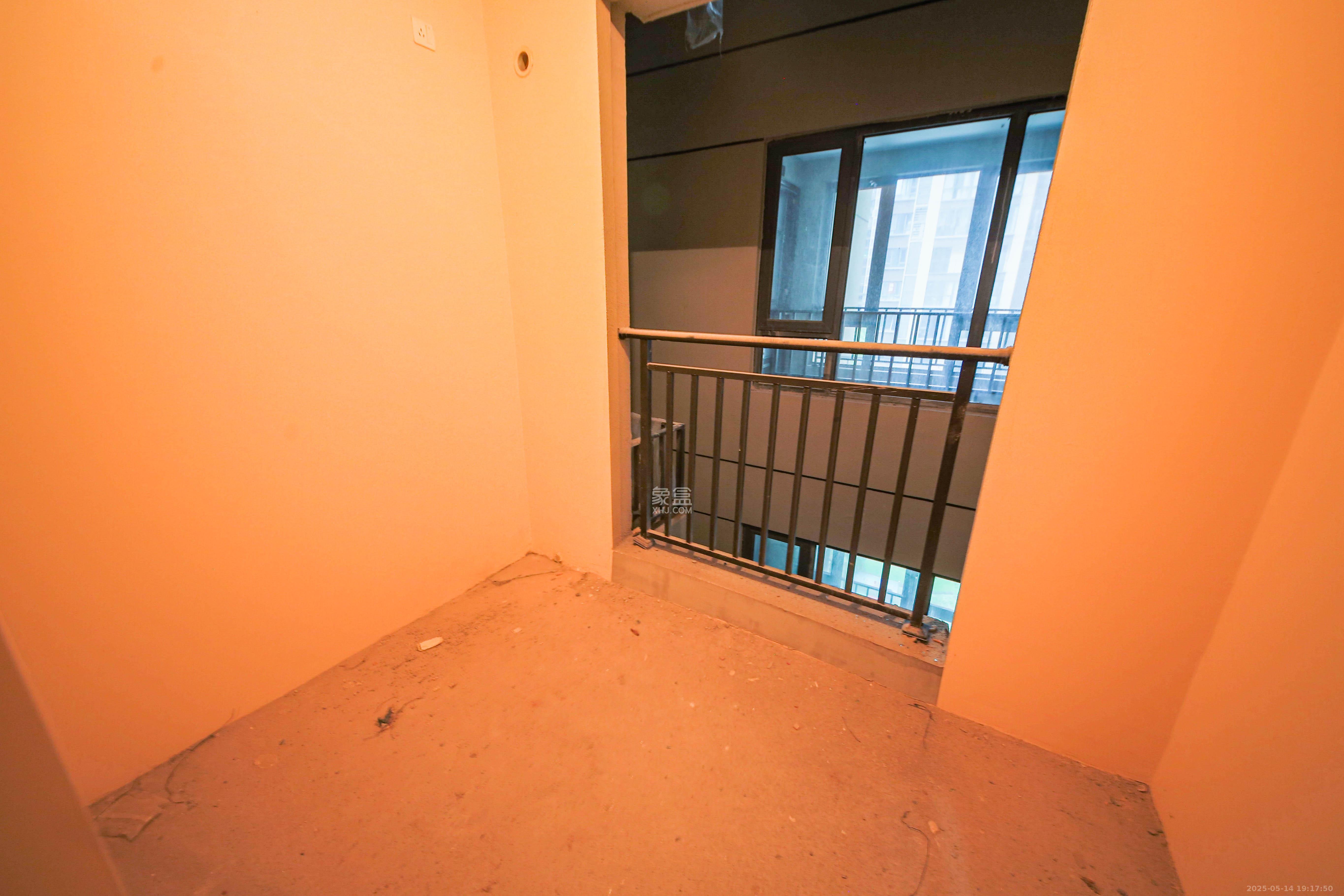 中建钰和城  3室2厅2卫   148.00万卧室