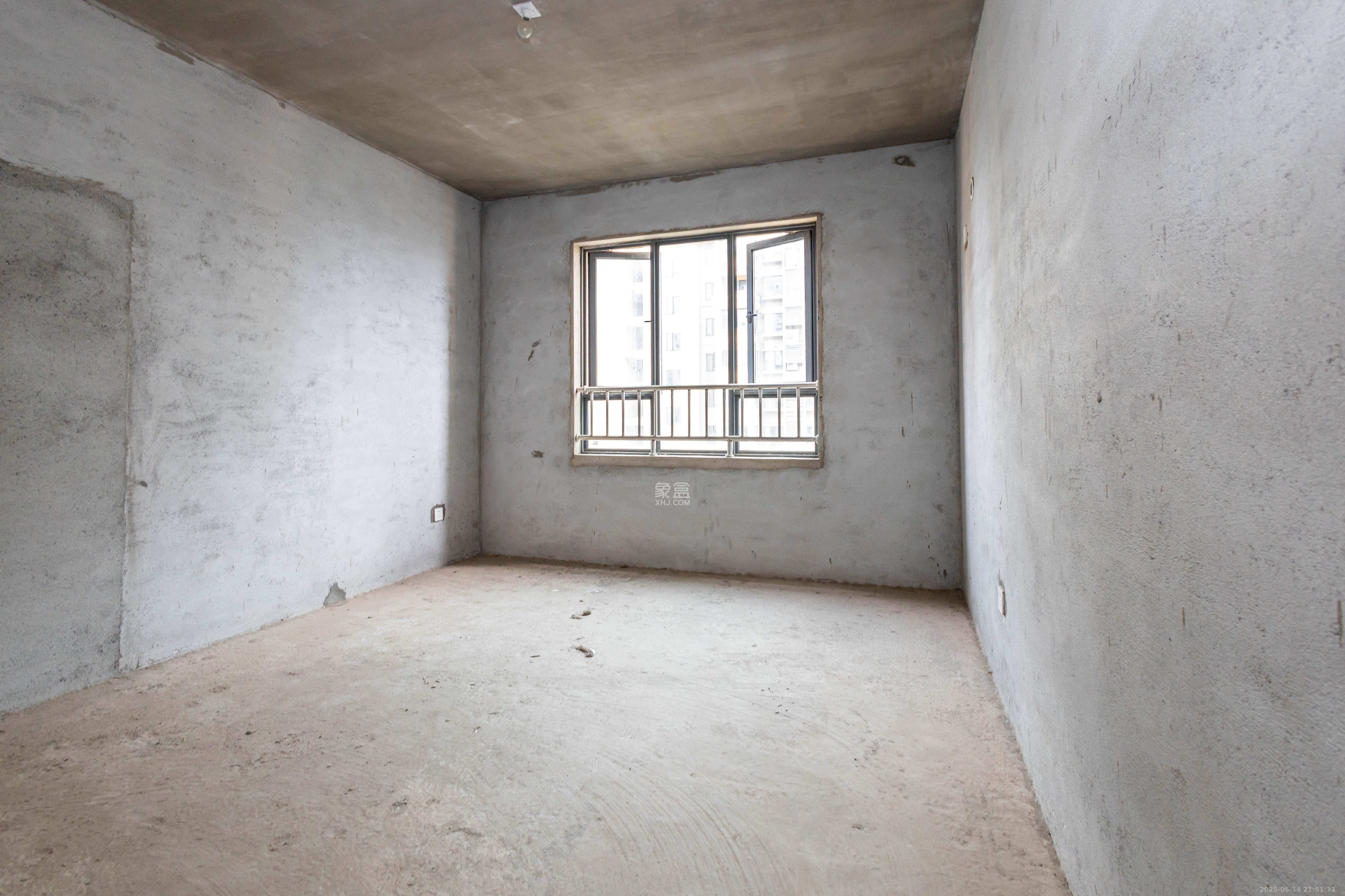 爵世名邸东湖(东湖壹号企业总部基地) 3室2厅2卫 90.8万 爵世名邸东湖(东湖壹号企业总部基地) 3室2厅2卫 90.8万卧室