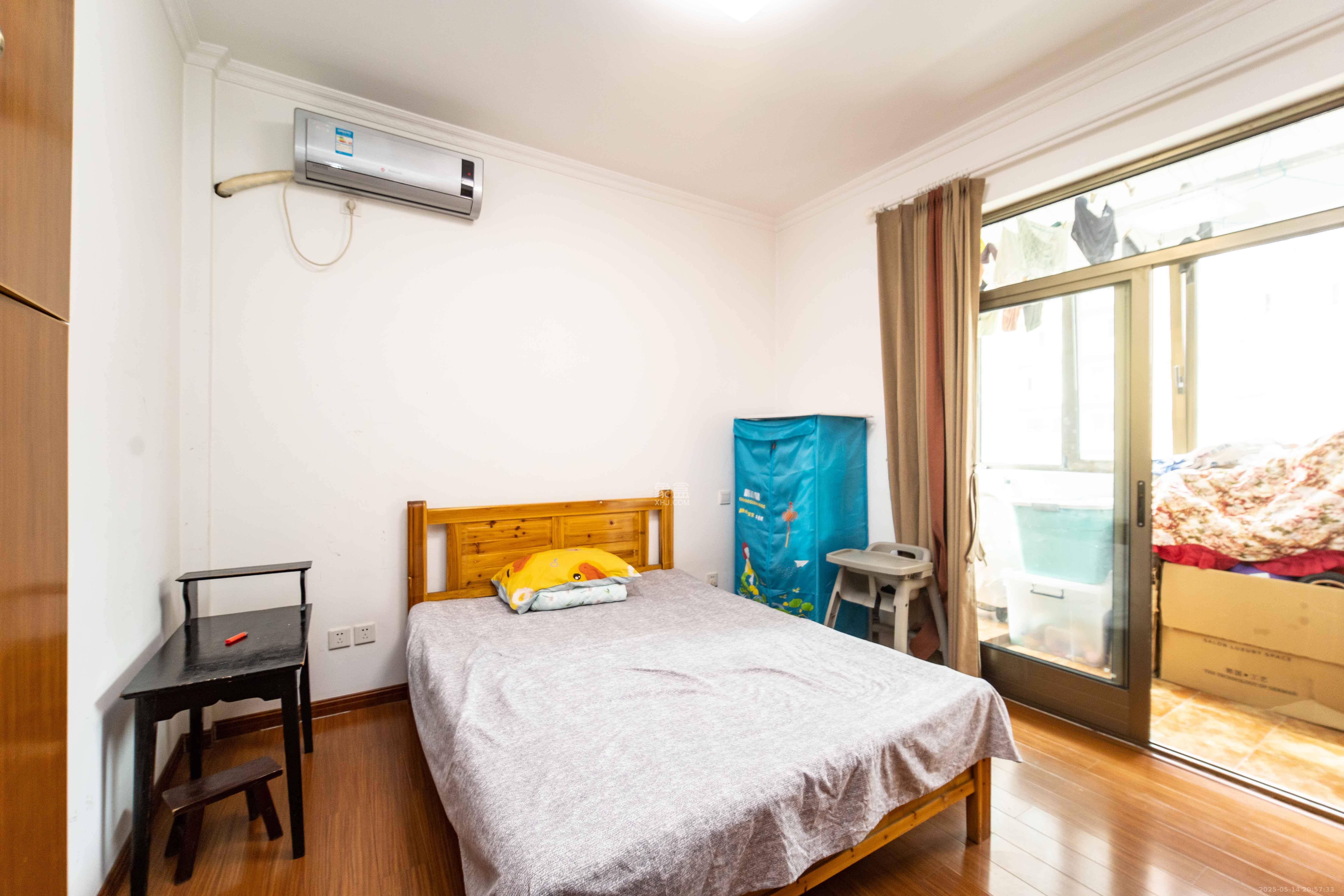 腾达家园(市交通局职工宿舍) 5室3厅2卫 5000.0元/月 腾达家园(市交通局职工宿舍) 5室3厅2卫 5000.0元/月室内图