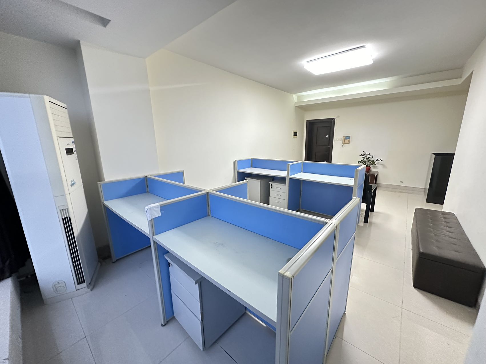 财富广场 3室2厅1卫 175.0万 财富广场 3室2厅1卫 175.0万室内图