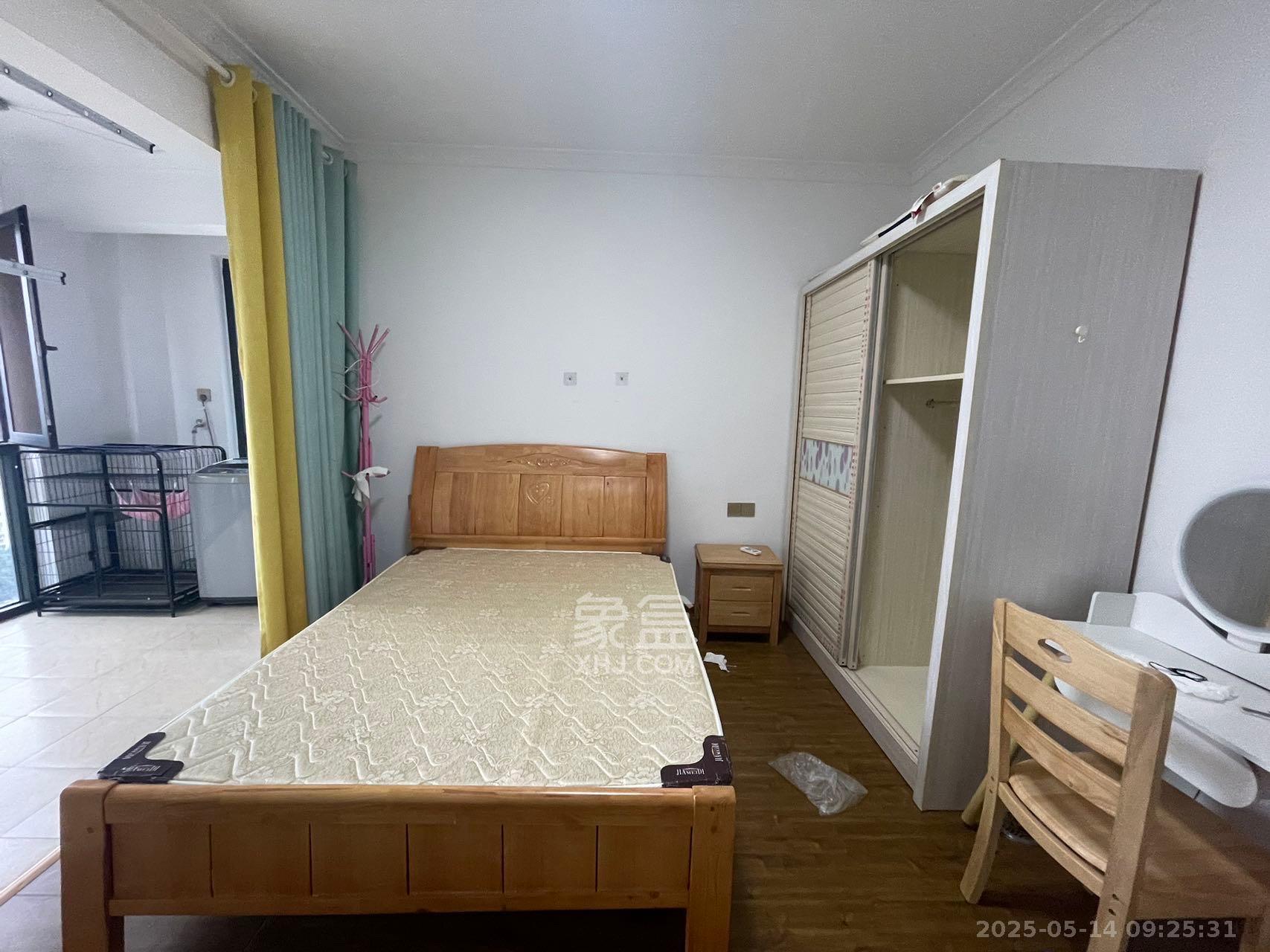 建发中央悦府  3室2厅1卫   2300.00元/月室内图