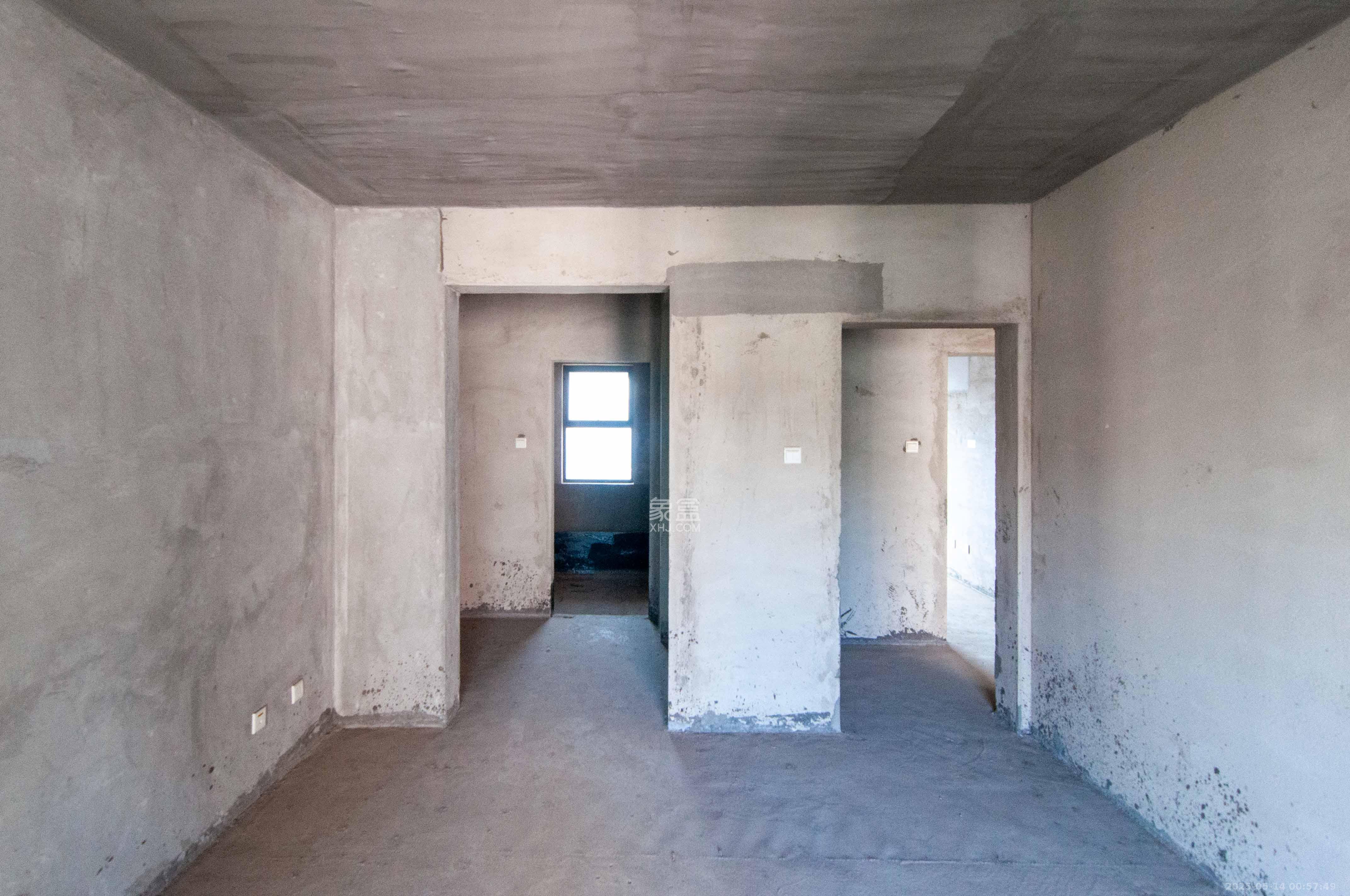 中海梅溪湖壹号 3室2厅2卫 178.0万 中海梅溪湖壹号 3室2厅2卫 178.0万其他