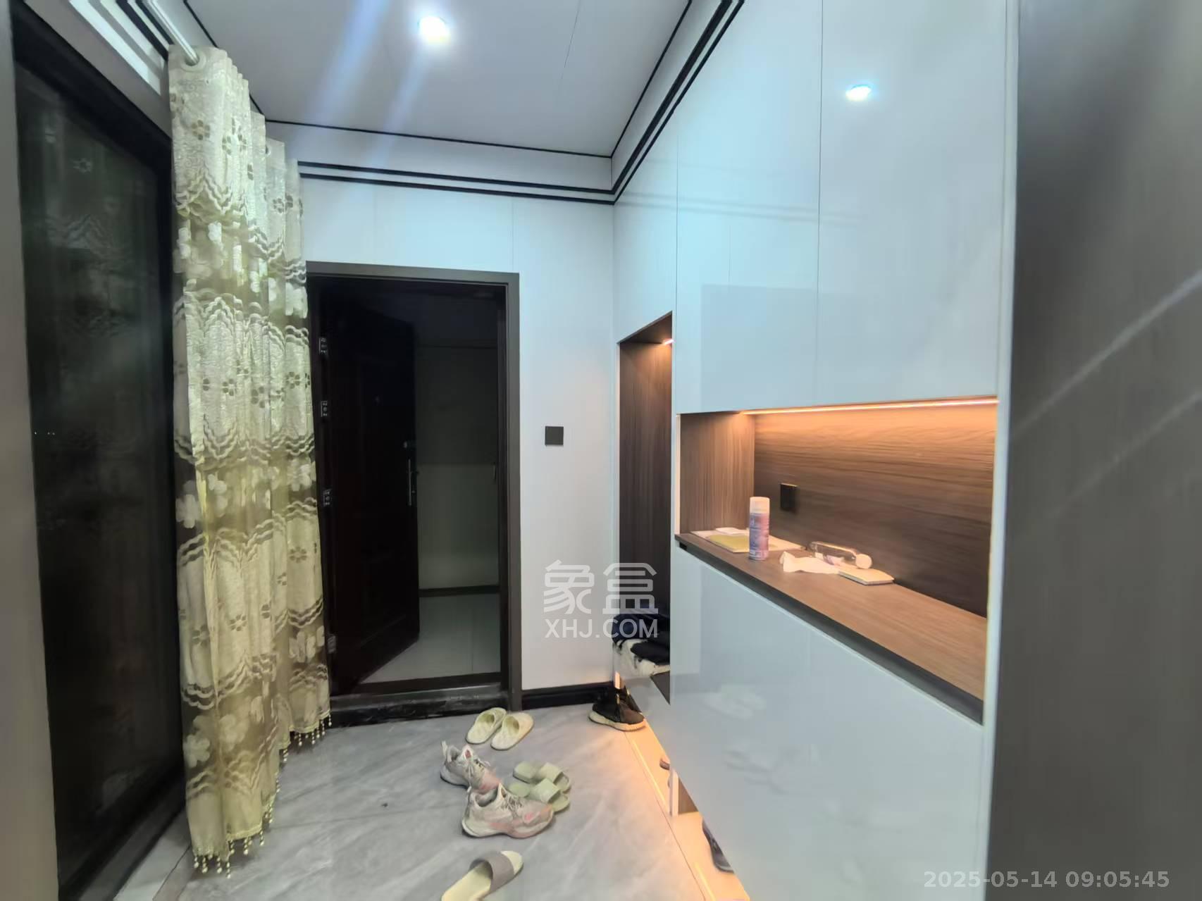 凯富南方鑫城 4室2厅2卫 3600.0元/月 凯富南方鑫城 4室2厅2卫 3600.0元/月室内图