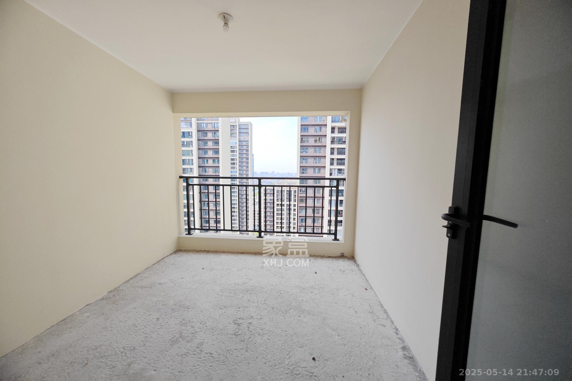 旭辉国悦府  4室2厅2卫    156.0万 旭辉国悦府  4室2厅2卫    156.0万卧室