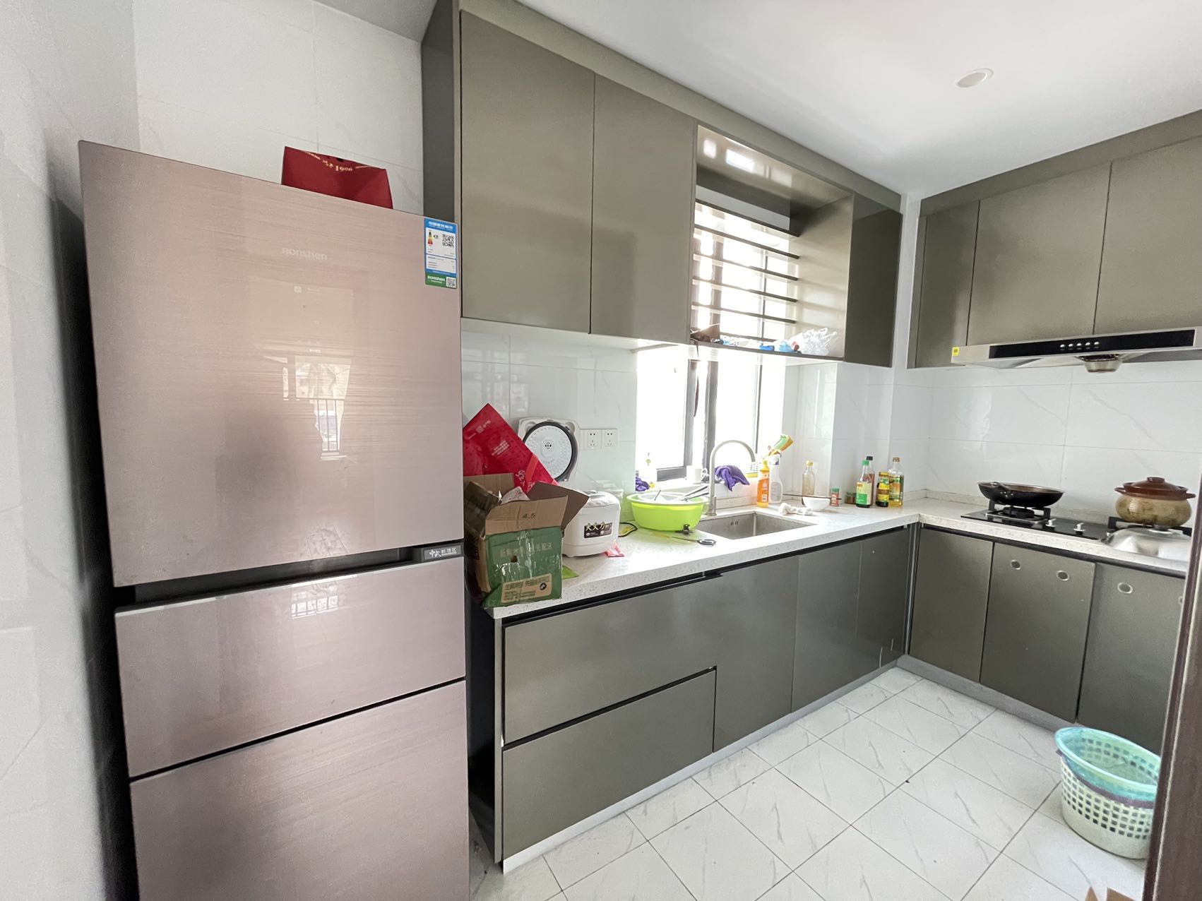 世茂秀英里 5室2厅2卫 230.0万 世茂秀英里 5室2厅2卫 230.0万室内图