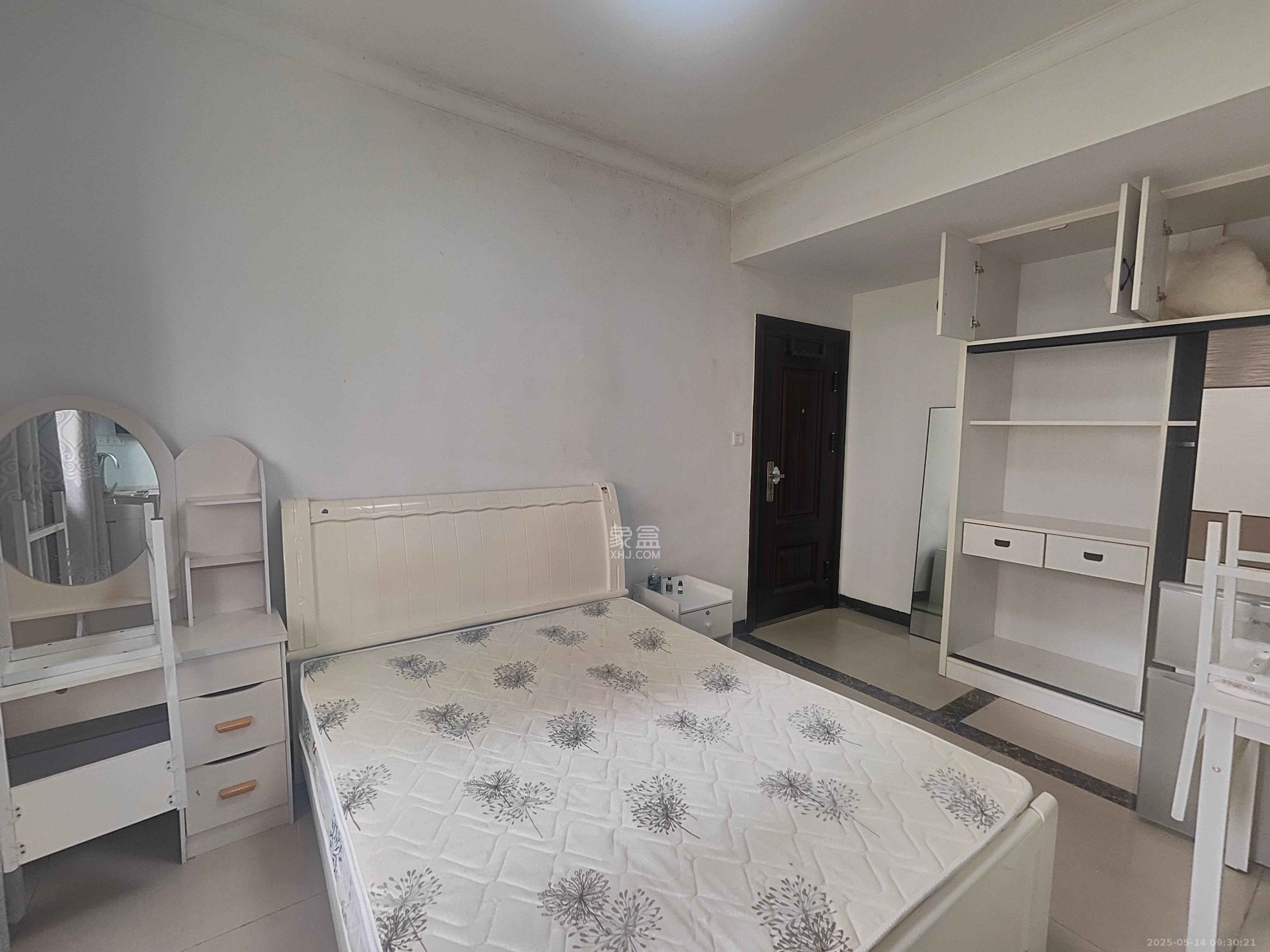 嘉顺苑 1室1厅1卫 1100.0元/月 嘉顺苑 1室1厅1卫 1100.0元/月室内图