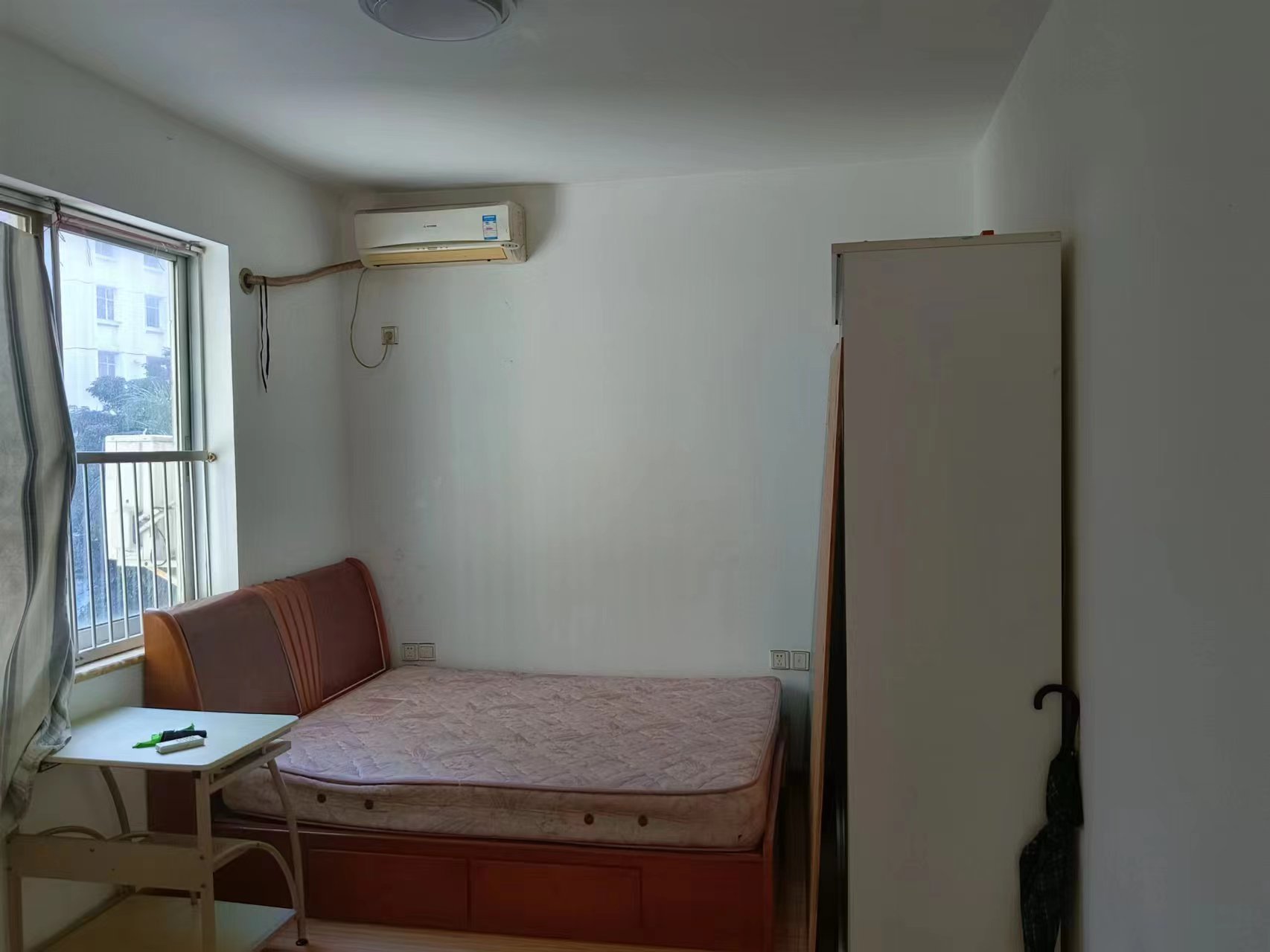 城中城 3室2厅1卫 2400.0元/月 城中城 3室2厅1卫 2400.0元/月室内图