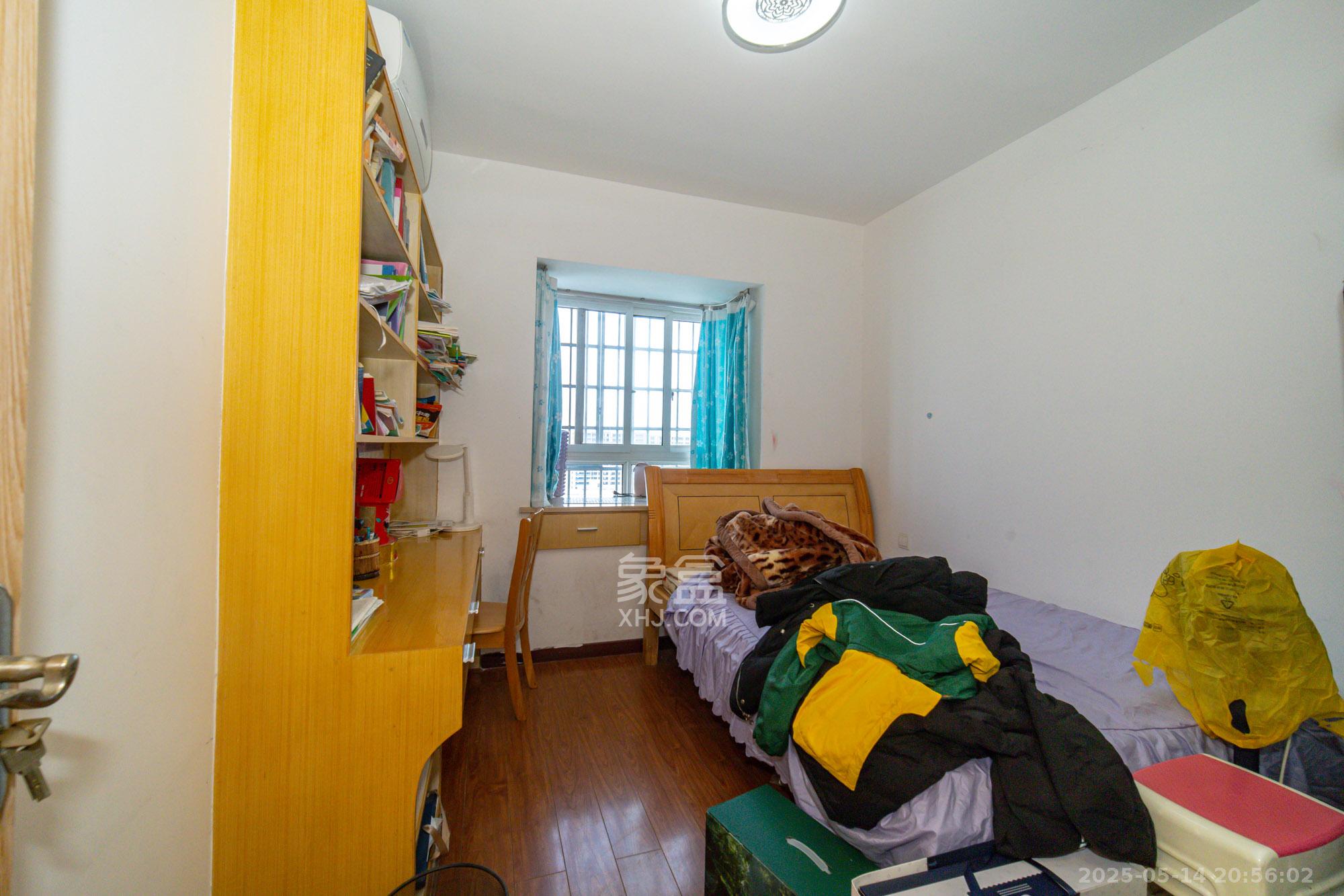 时代星城 3室2厅2卫 65.8万 时代星城 3室2厅2卫 65.8万卧室