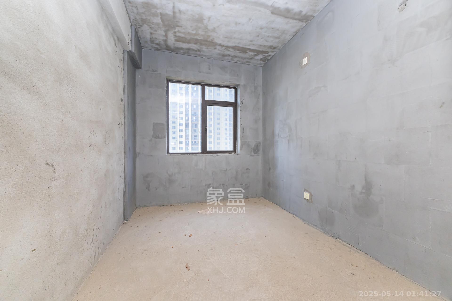 乾源国际 3室2厅2卫 74.0万 乾源国际 3室2厅2卫 74.0万卧室