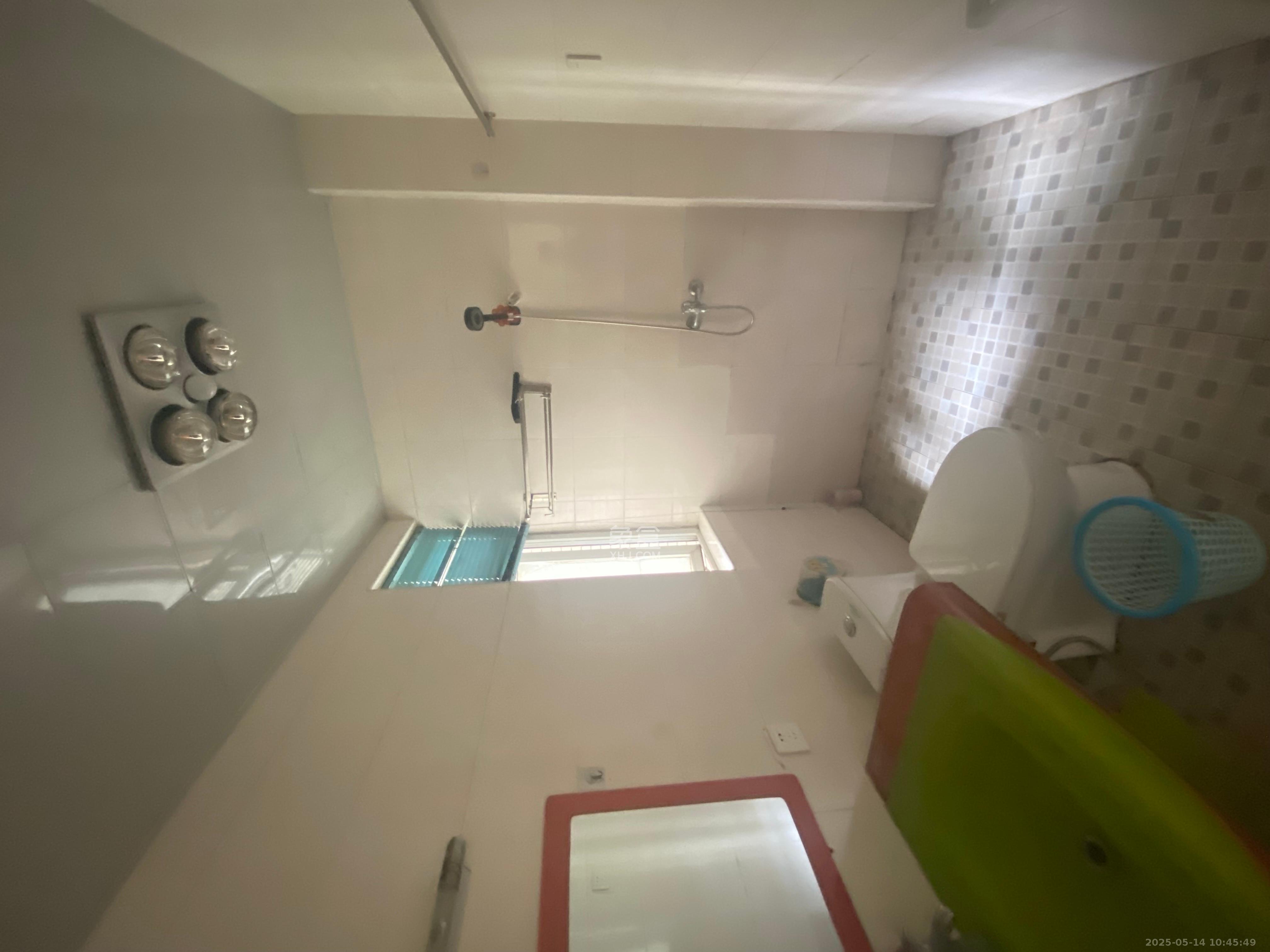 山语城一期 3室2厅2卫 1800.0元/月 山语城一期 3室2厅2卫 1800.0元/月室内图