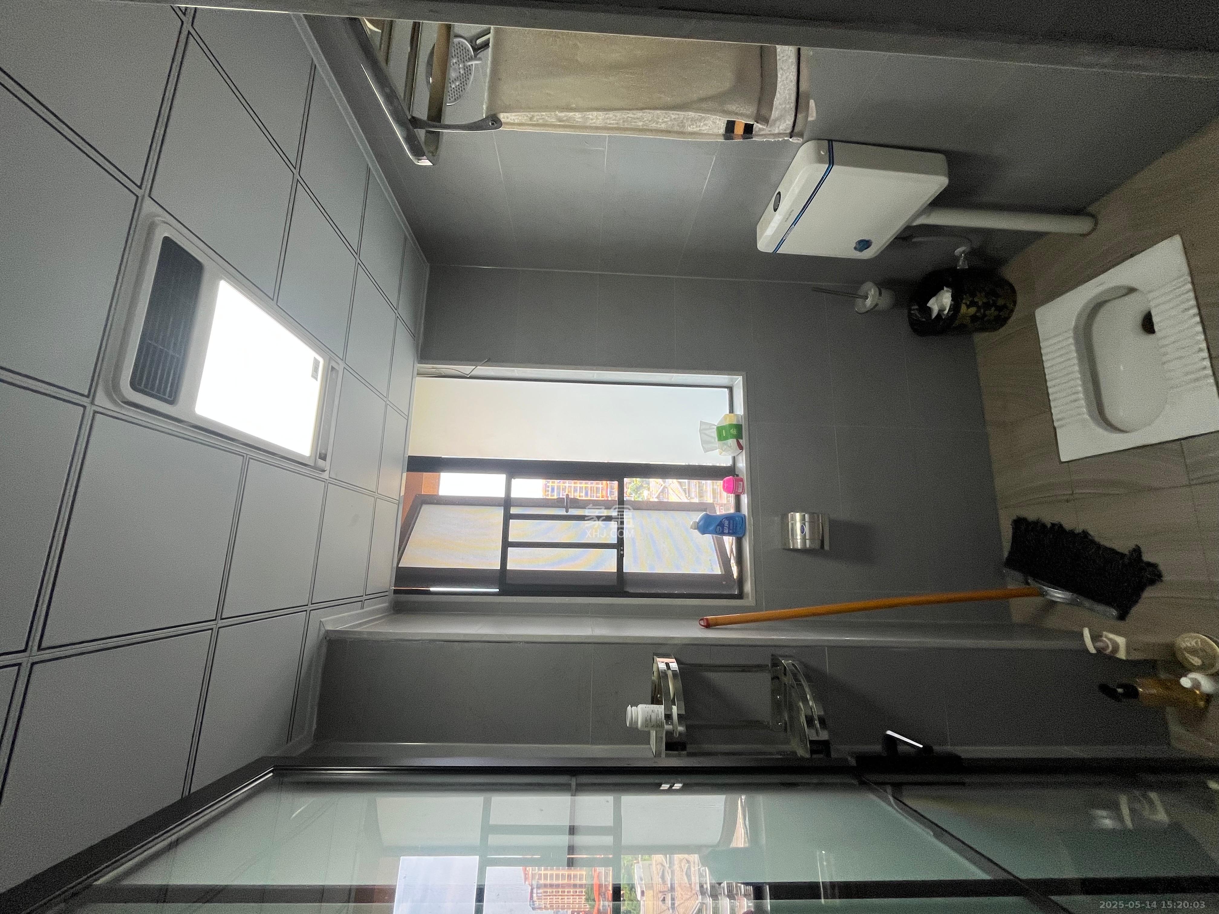 唐桂家园  1室0厅0卫   1750.00元/月室内图
