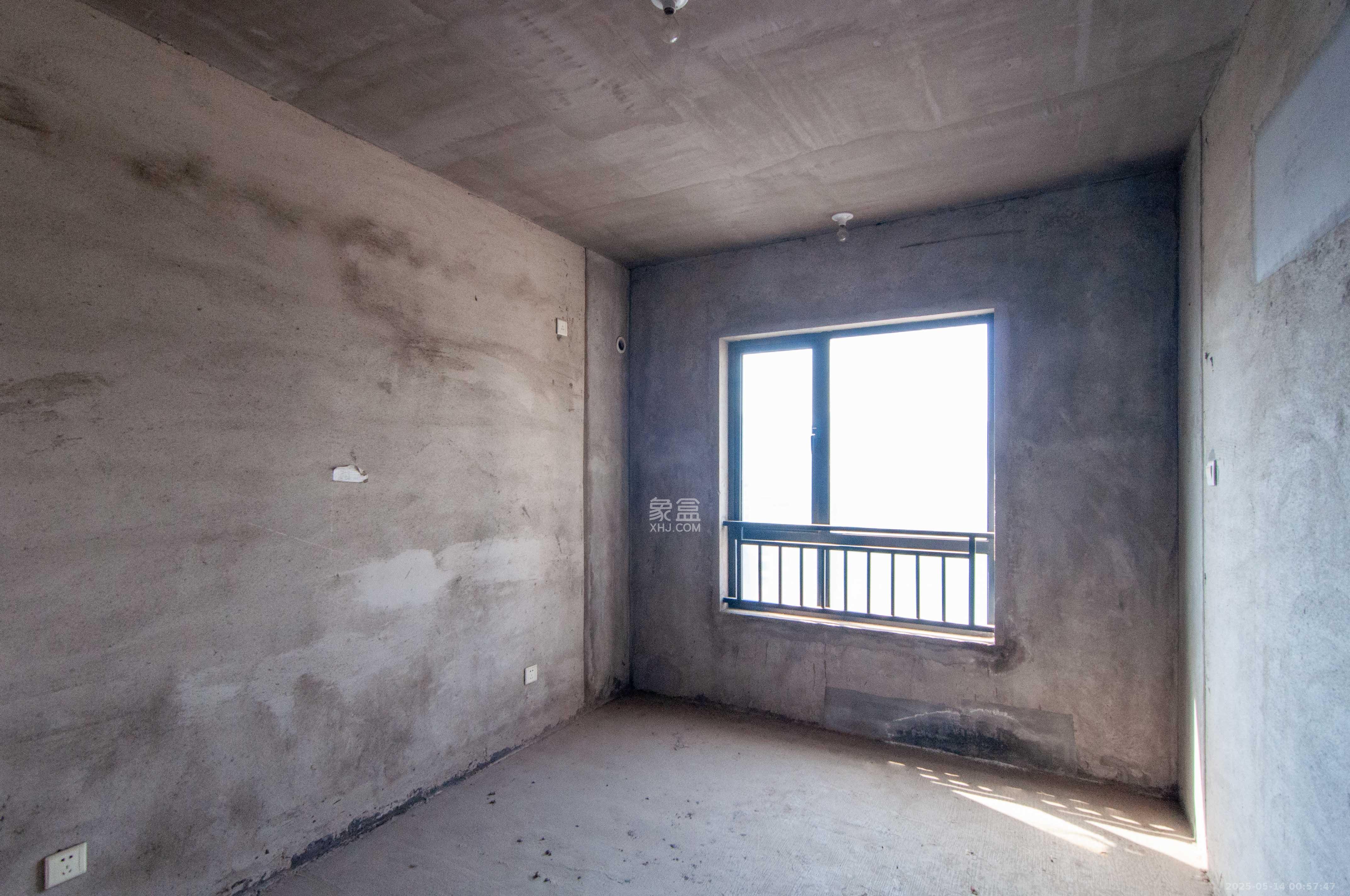 中海梅溪湖壹号 3室2厅2卫 178.0万 中海梅溪湖壹号 3室2厅2卫 178.0万其他