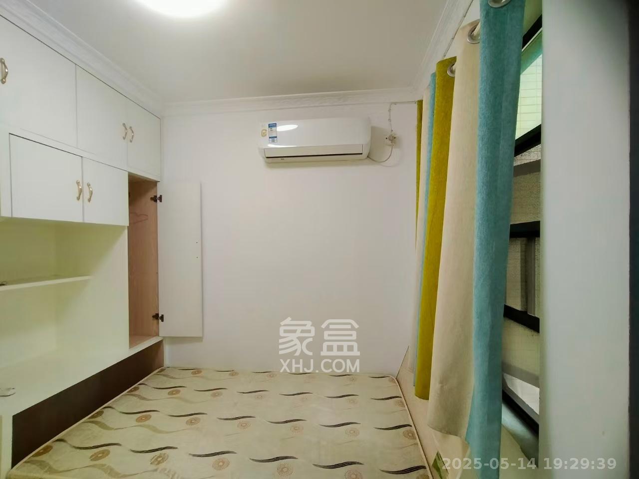 天元涉外景园C区  3室2厅2卫   2700.00元/月室内图