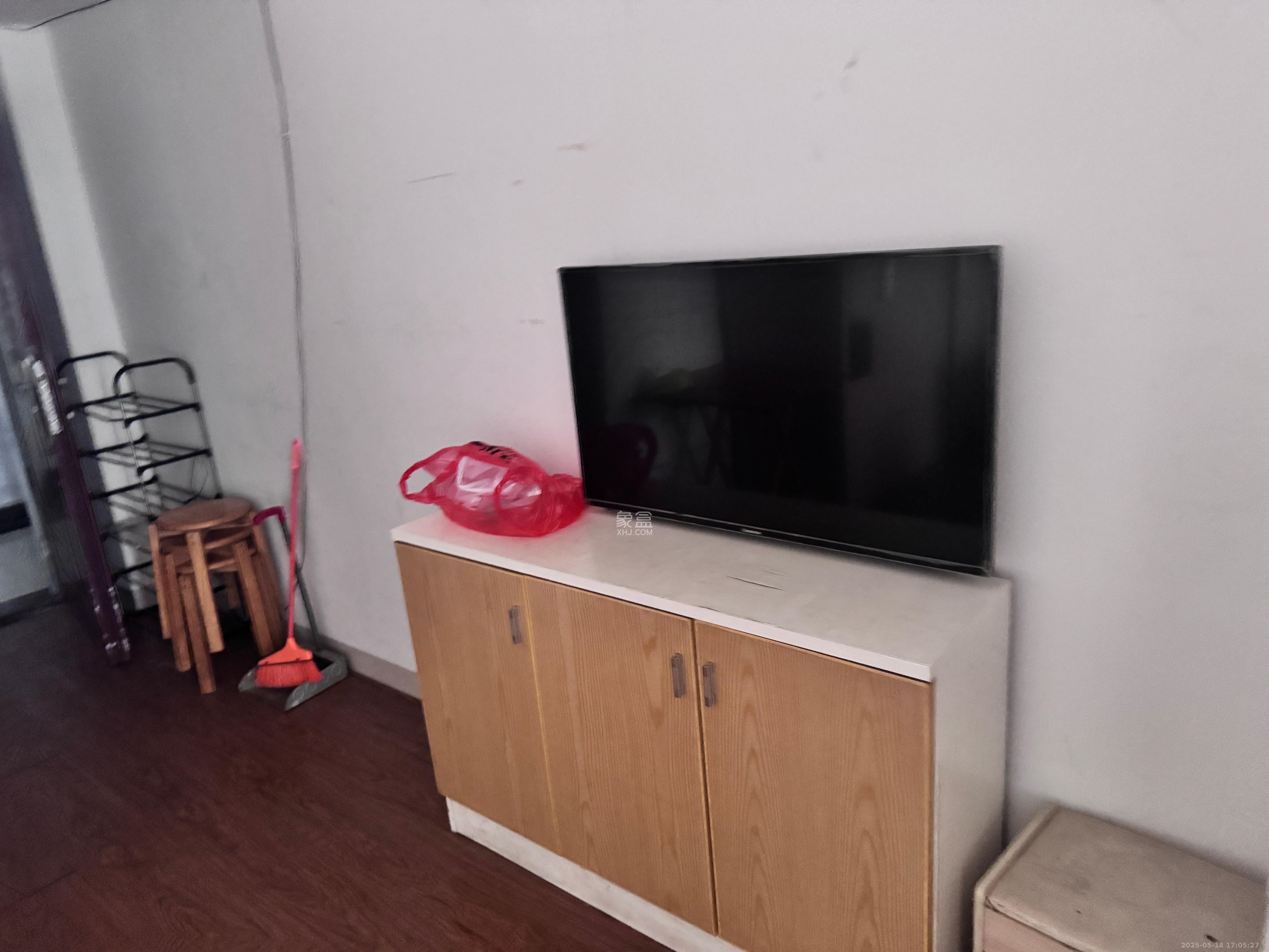 时代星城 1室1厅1卫 1000.0元/月 时代星城 1室1厅1卫 1000.0元/月室内图