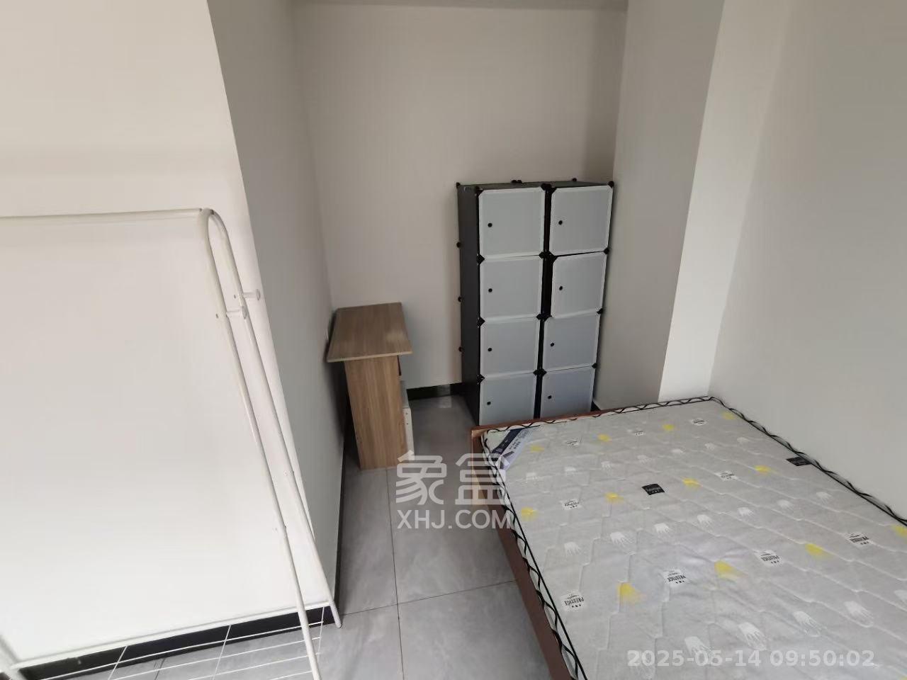 鑫远揽悦(鑫远和城三期)  2室1厅1卫    1800.0元/月 鑫远揽悦(鑫远和城三期)  2室1厅1卫    1800.0元/月