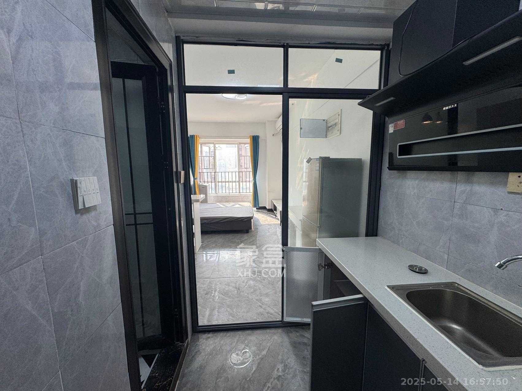 金地铂悦  1室1厅1卫    1000.0元/月 金地铂悦  1室1厅1卫    1000.0元/月室内图