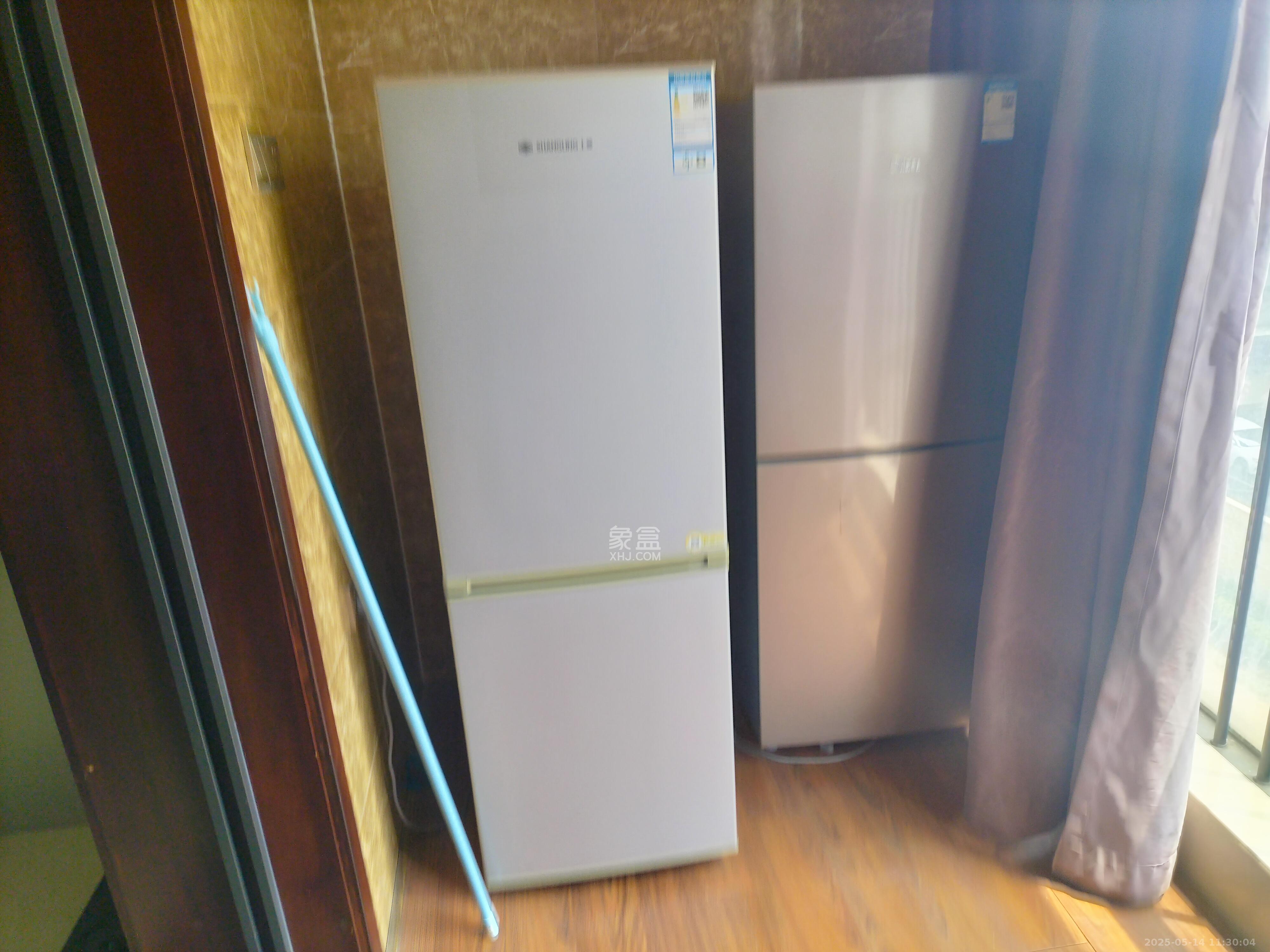 东塘瑞府  2室1厅1卫   2800.00元/月室内图