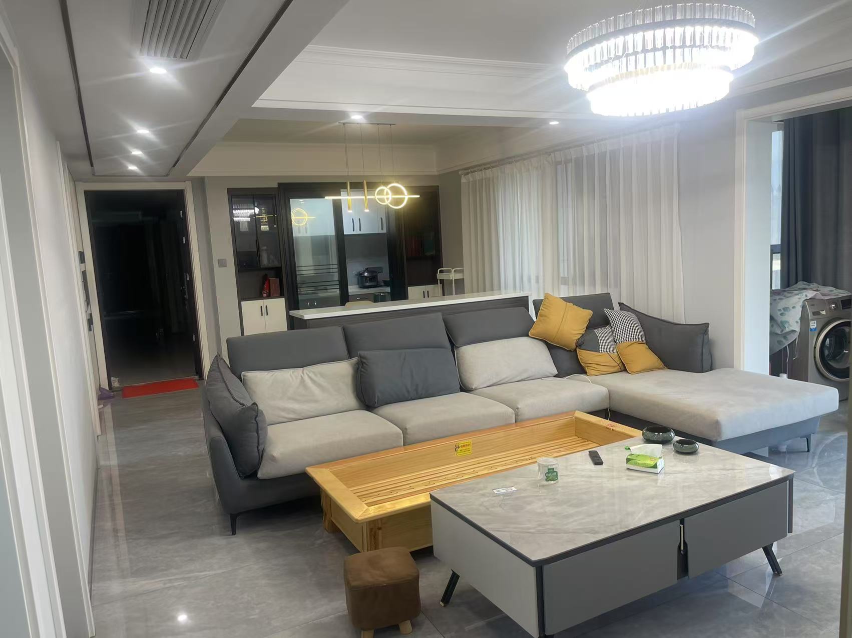 金科集美东方 3室2厅2卫 2200.0元/月 金科集美东方 3室2厅2卫 2200.0元/月室内图